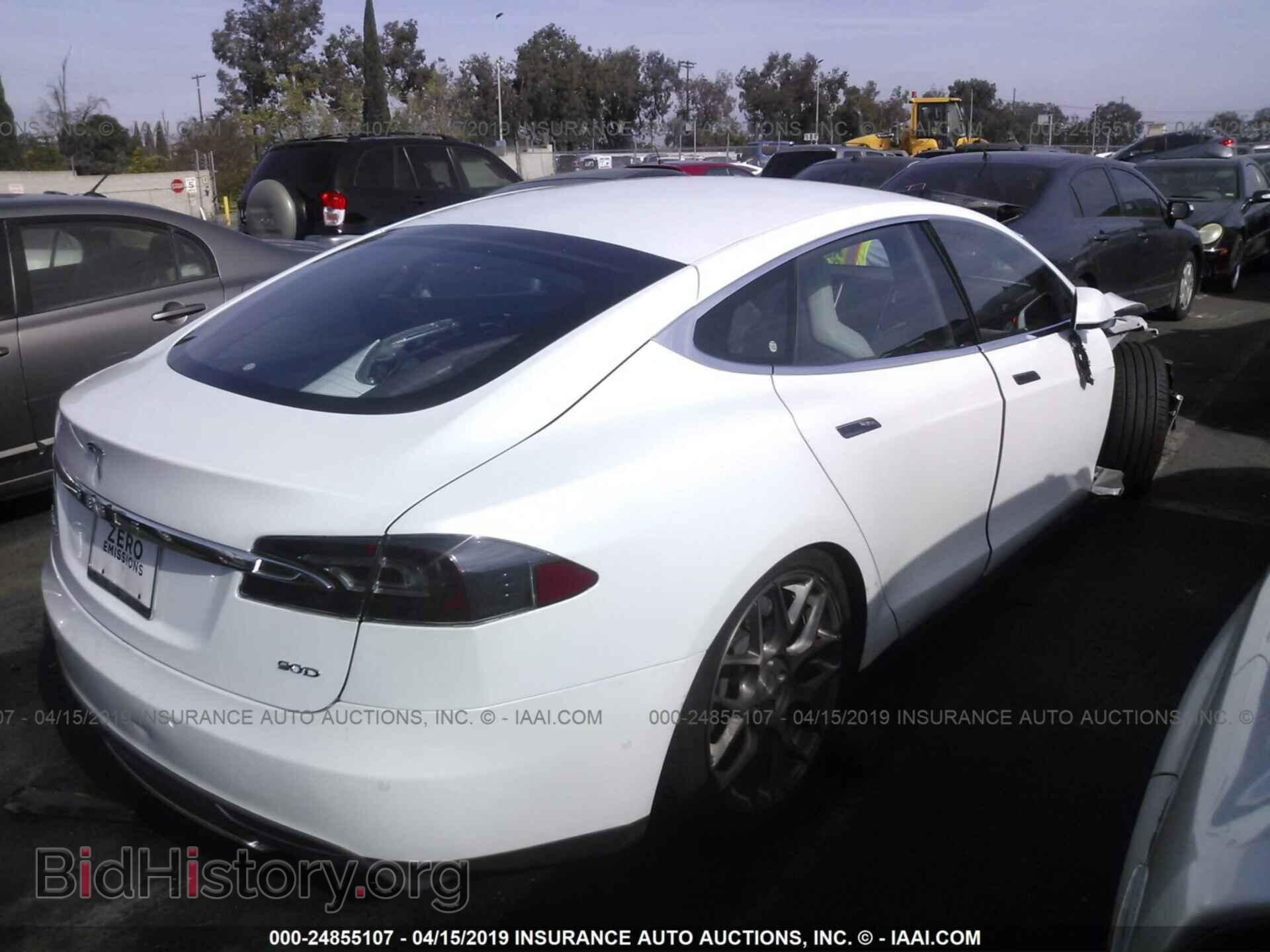 2015 TESLA MODEL S - VIN: 5YJSA1E23FF111531 - Фото 4