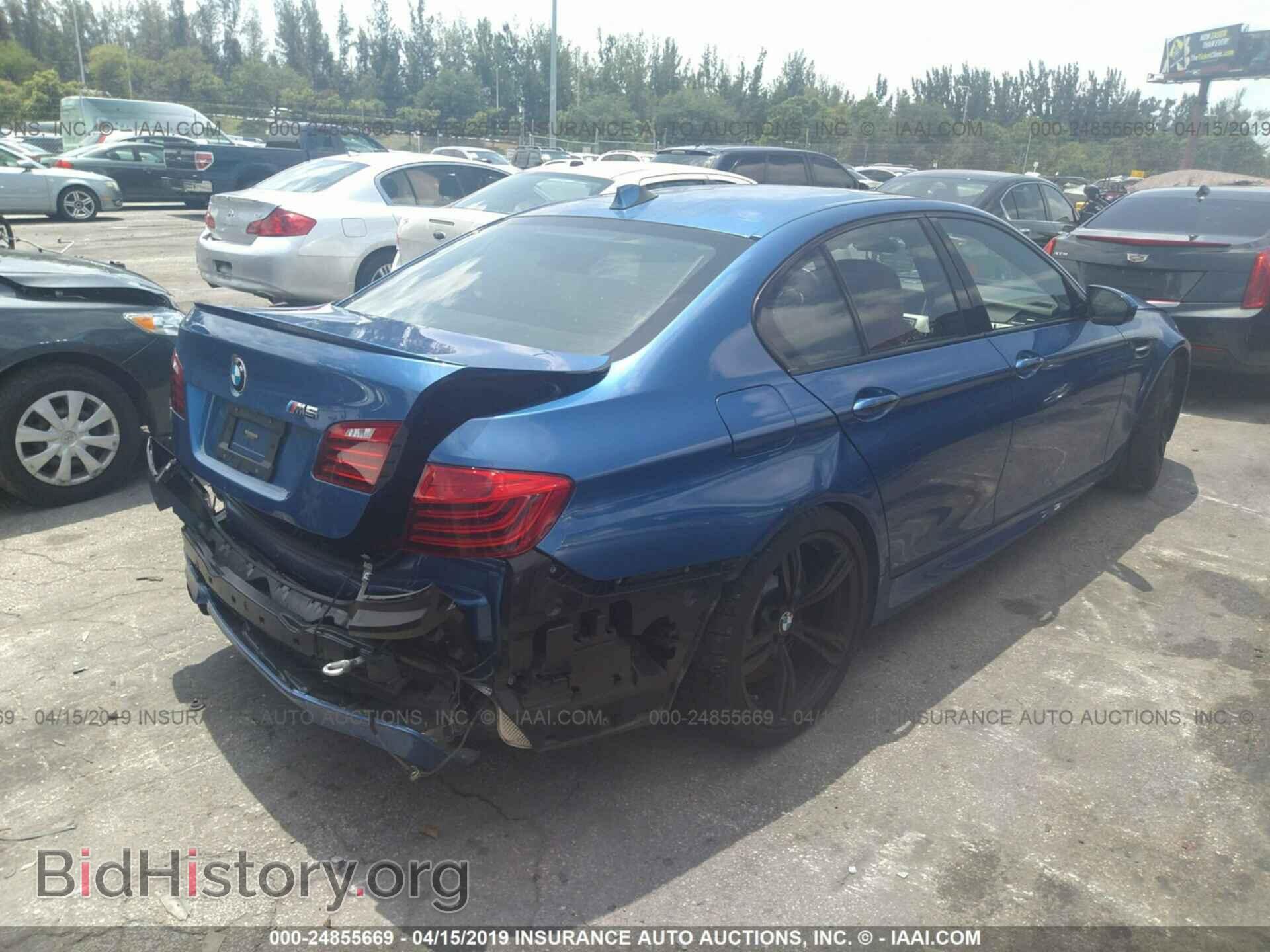 2016 BMW M5 - VIN: WBSFV9C54GG343122 - Фото 4