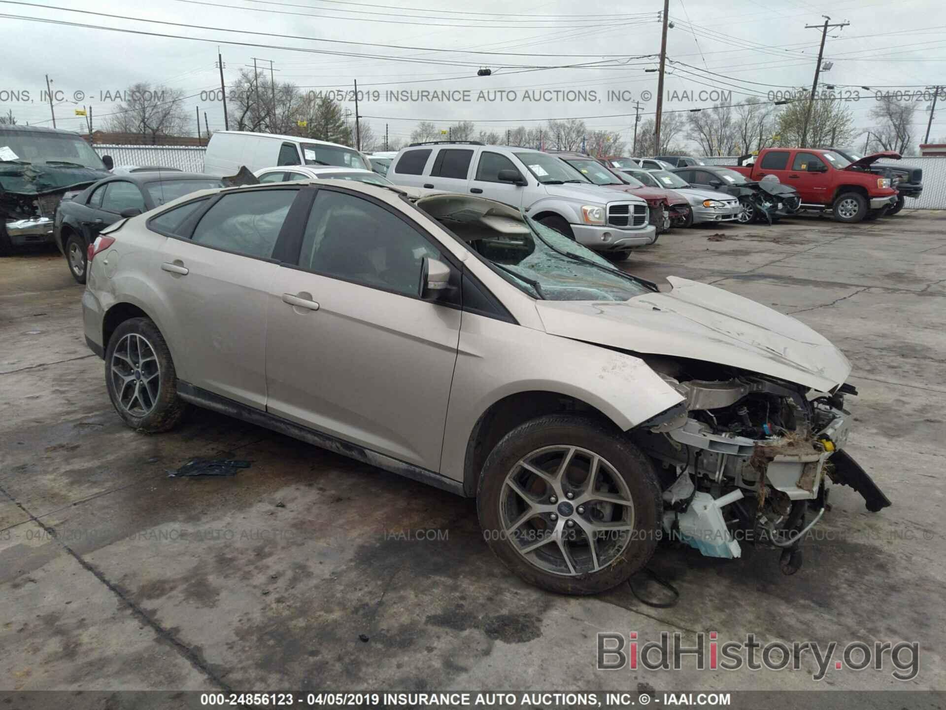 Photo 1FADP3H25HL345951 - FORD FOCUS 2017