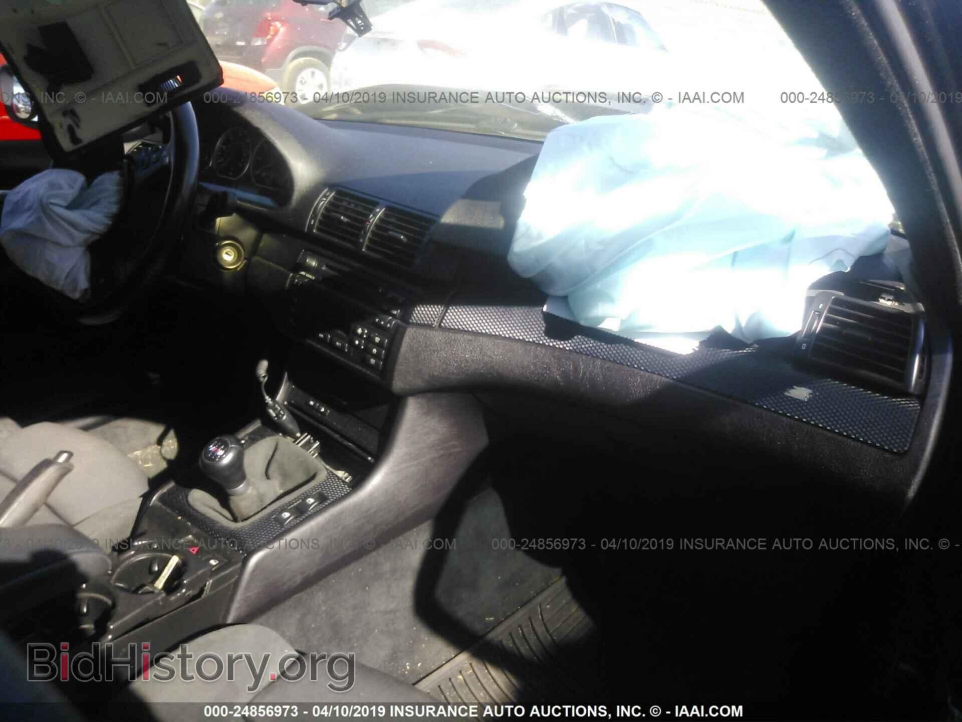 2004 BMW 330 - VIN: WBAEV53474KM05279 - Photo 5