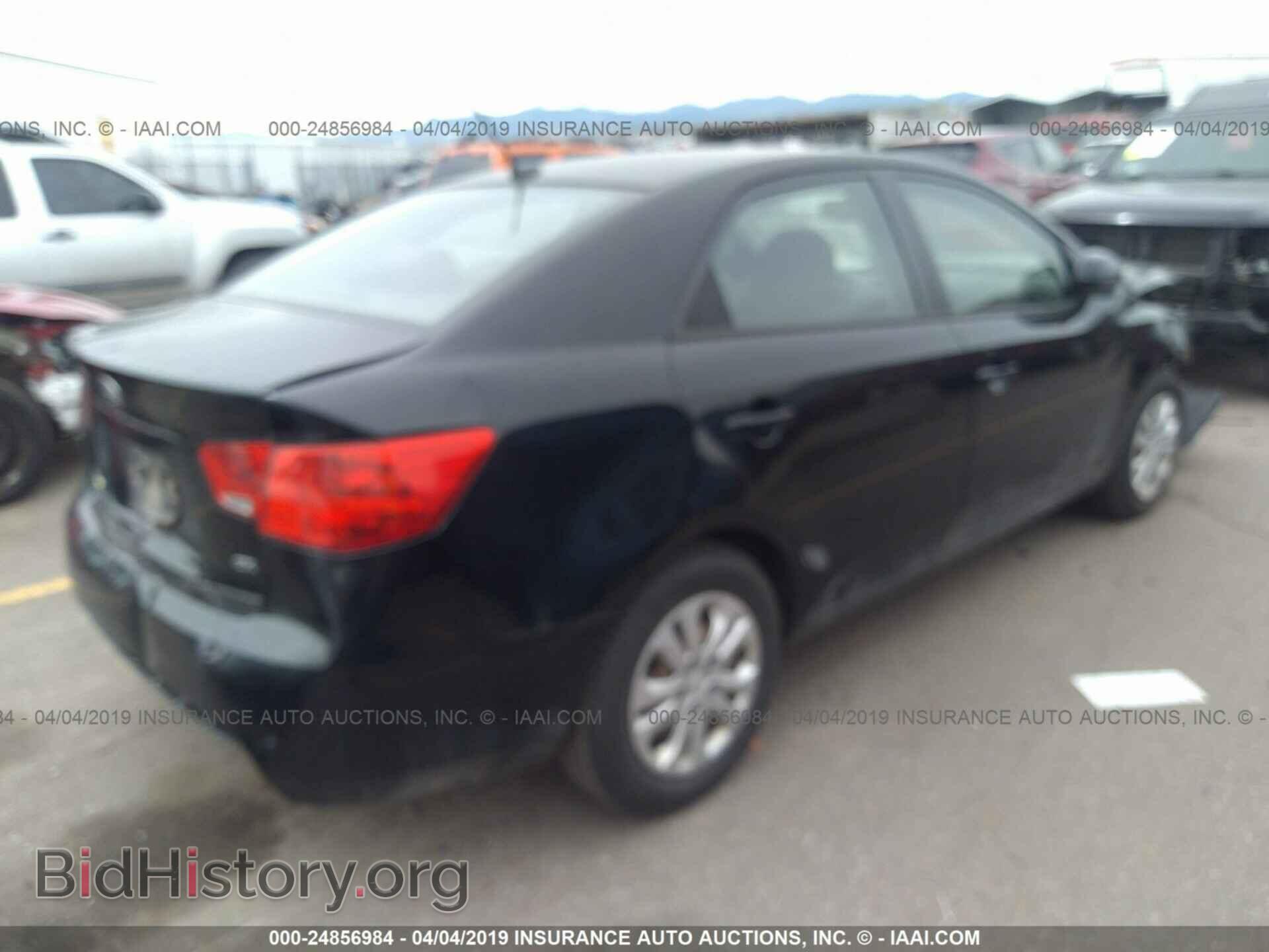 2011 KIA FORTE - VIN: KNAFU4A24B5442529 - Фото 4