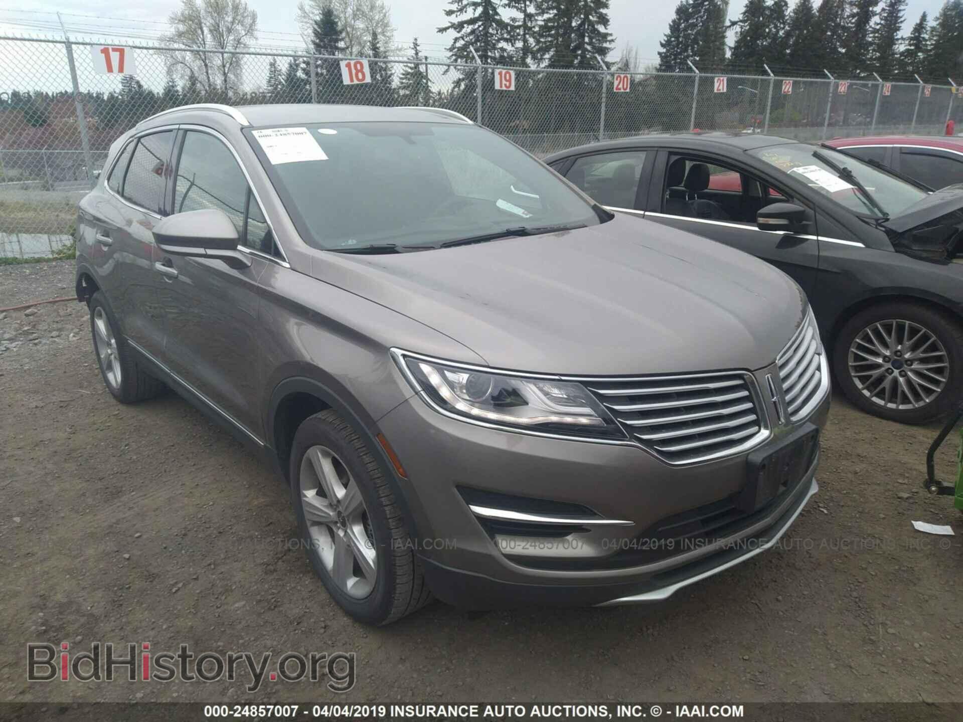 Фотография 5LMCJ1D93HUL69442 - LINCOLN MKC 2017
