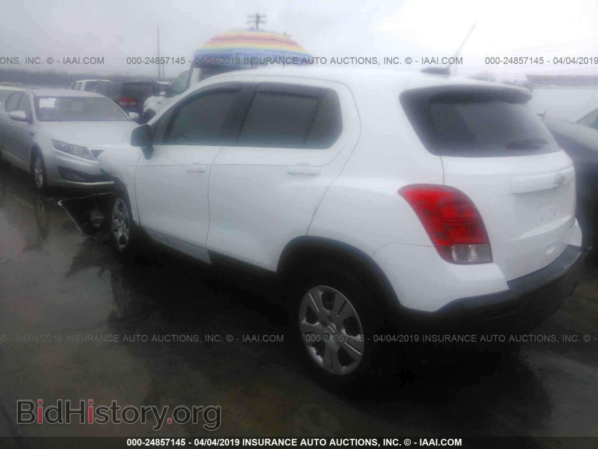 2015 CHEVROLET TRAX - VIN: 3GNCJKSB7FL256045 - Фото 3