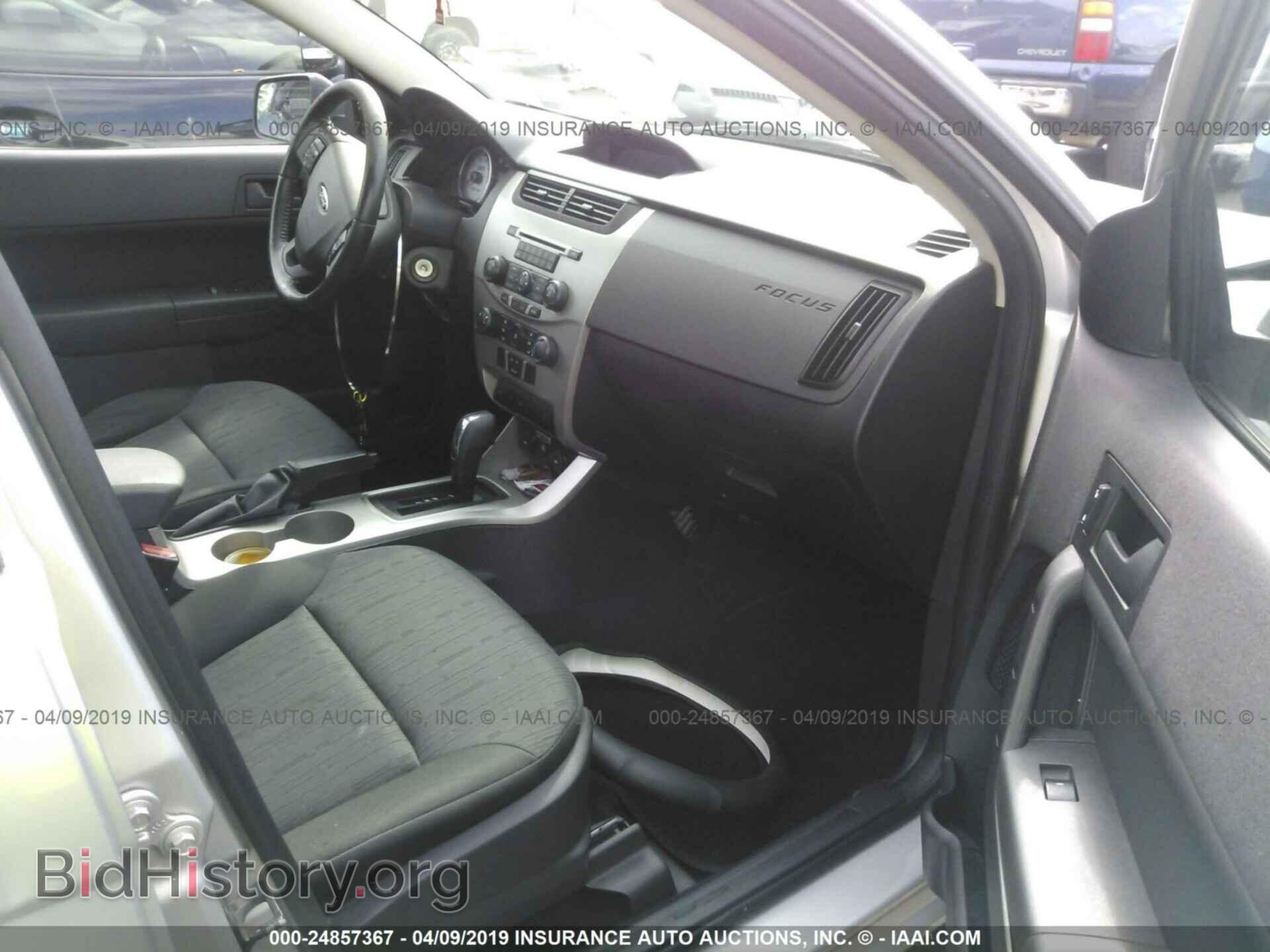 2009 FORD FOCUS - VIN: 1FAHP35N09W159718 - Photo 5