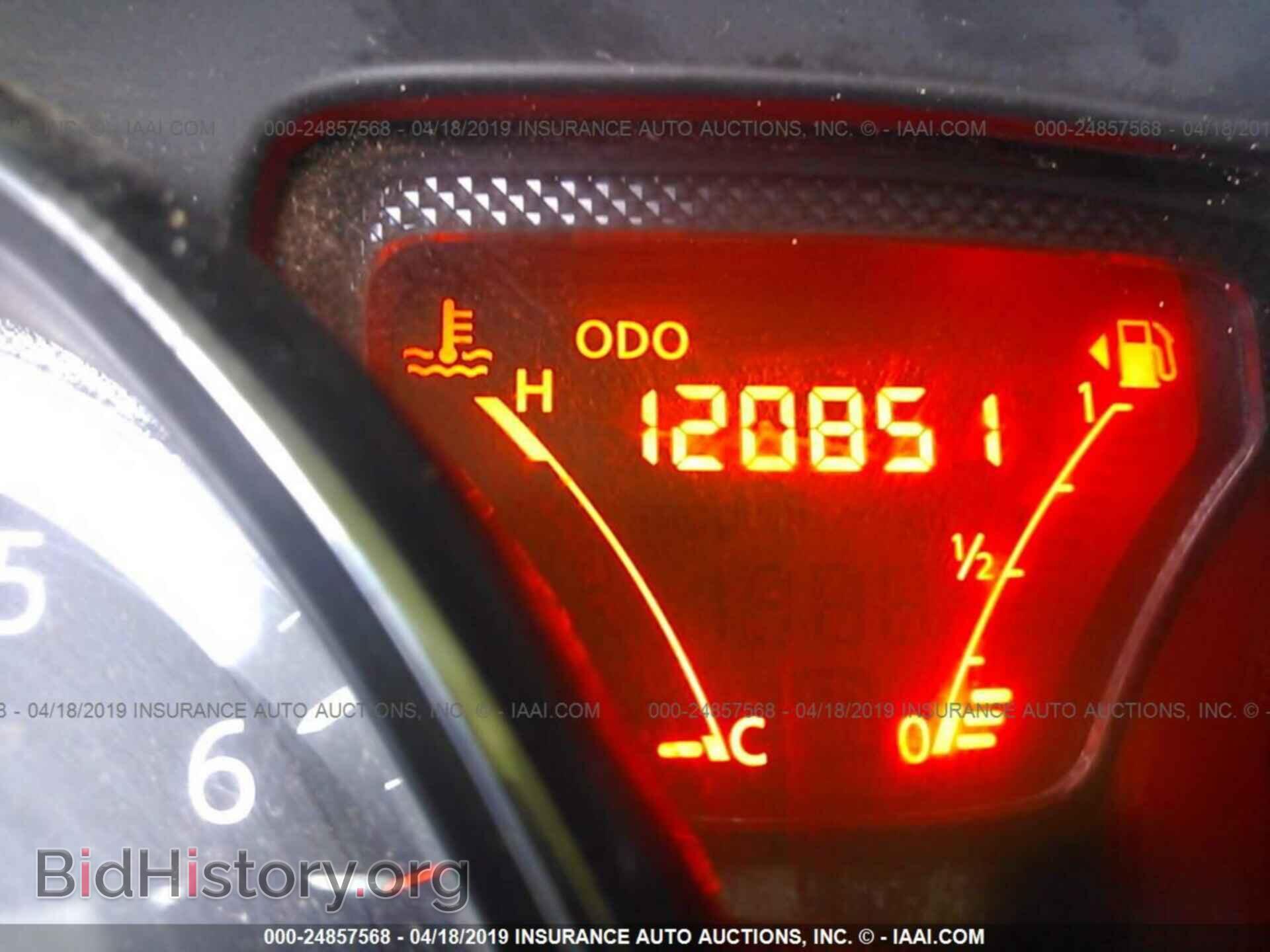 2014 NISSAN VERSA NOTE - VIN: 3N1CE2CPXEL353748 - Фото 7