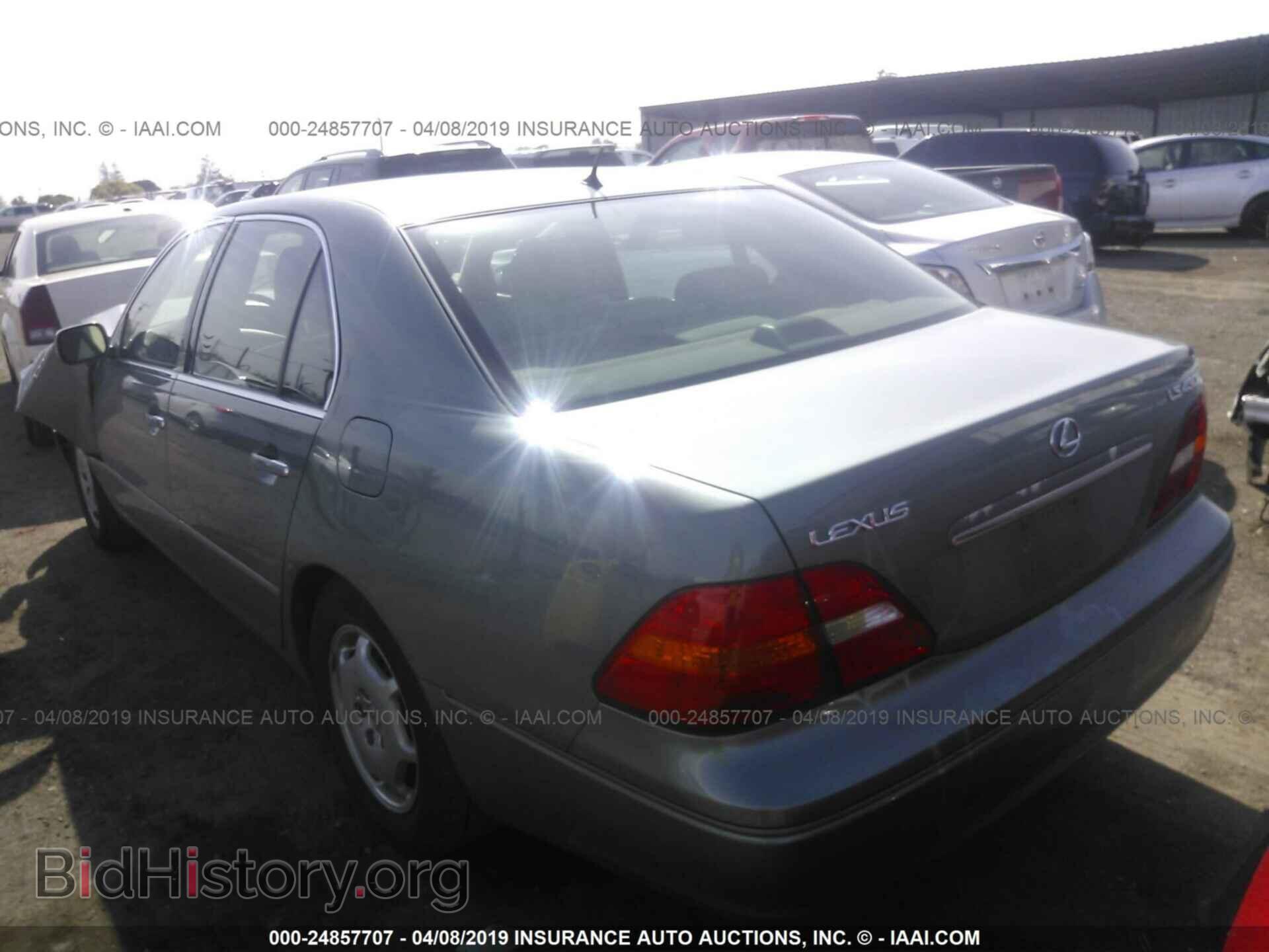 2002 LEXUS LS - VIN: JTHBN30FX20073541 - Photo 3