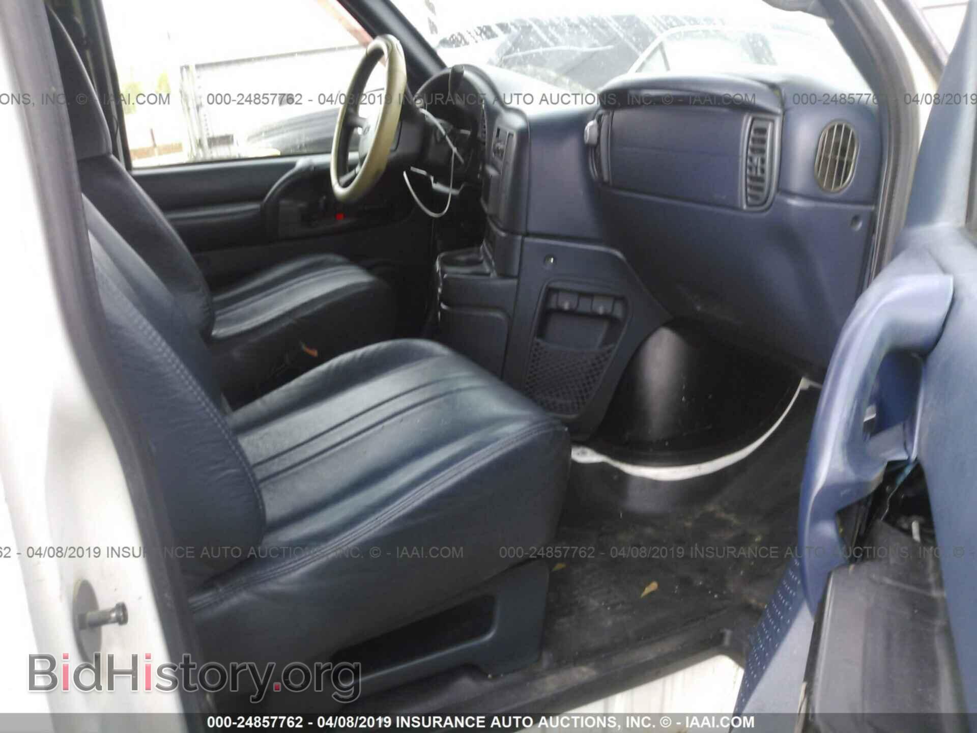 2002 CHEVROLET ASTRO - VIN: 1GCDM19X72B126956 - Фото 5