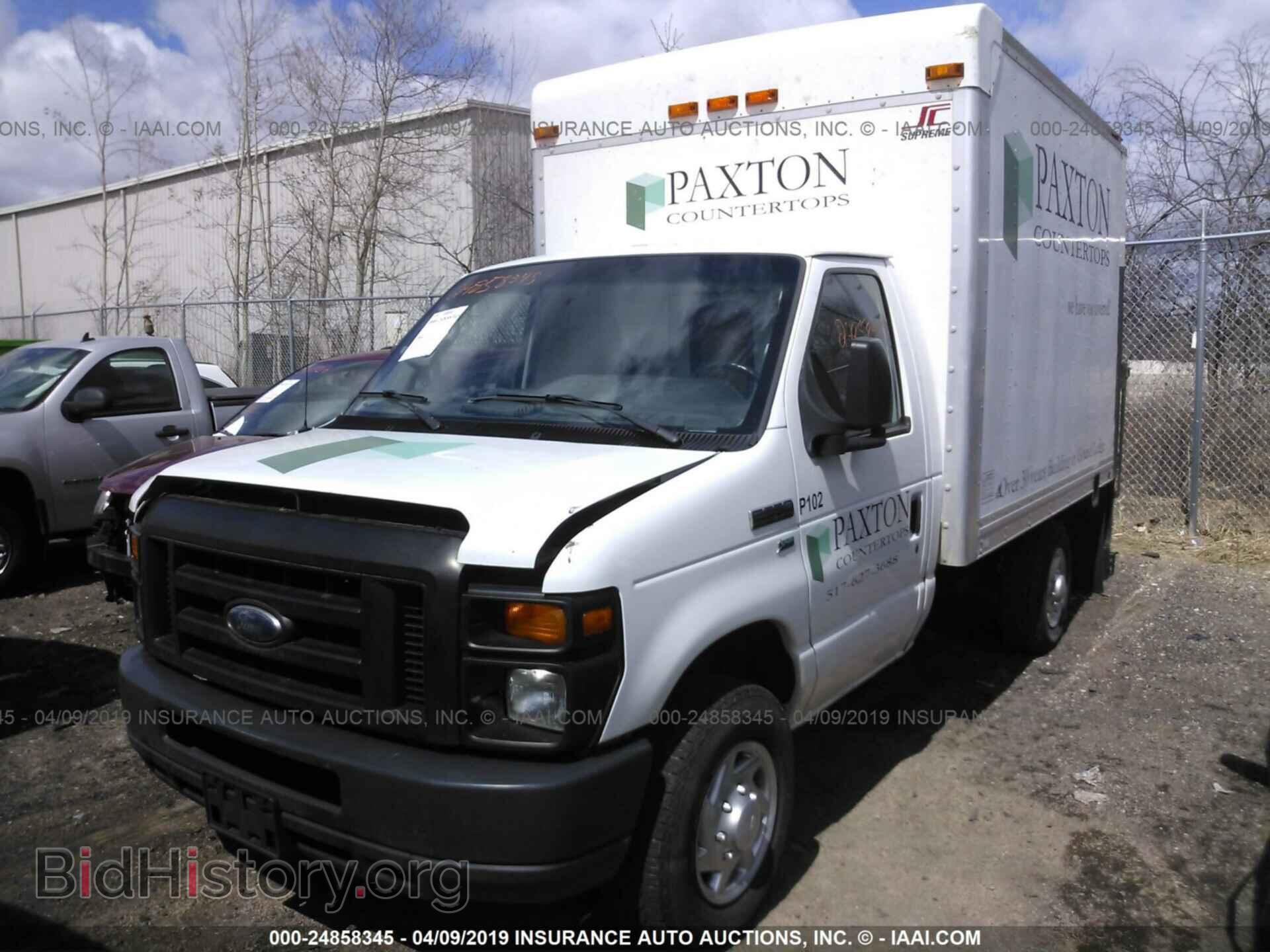 2010 FORD ECONOLINE - VIN: 1FDSE3FL2ADA44228 - Фото 2