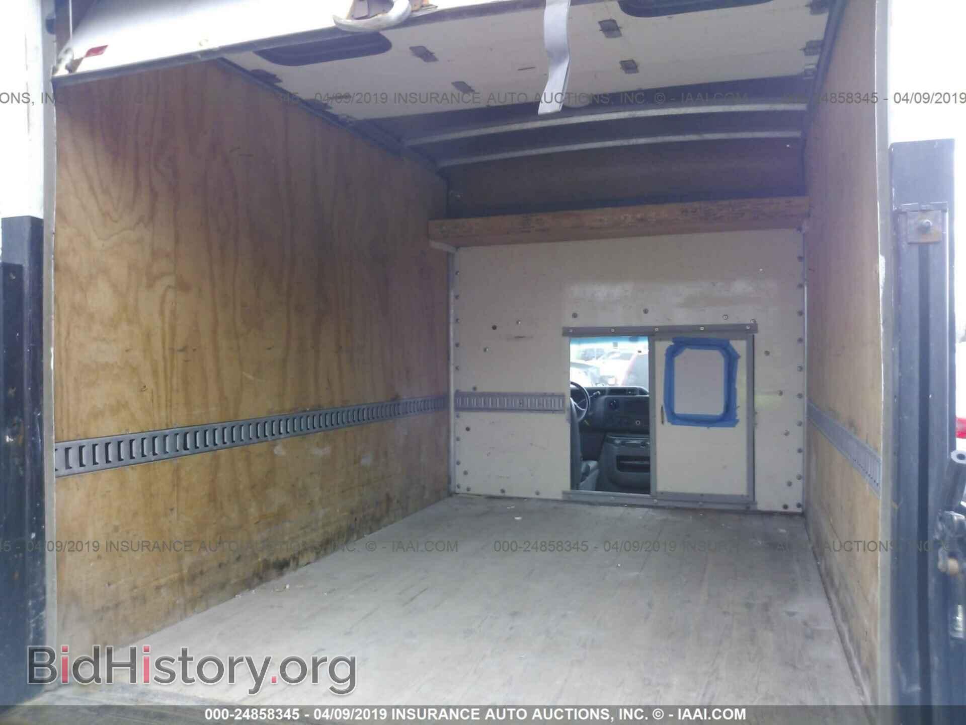 2010 FORD ECONOLINE - VIN: 1FDSE3FL2ADA44228 - Фото 5
