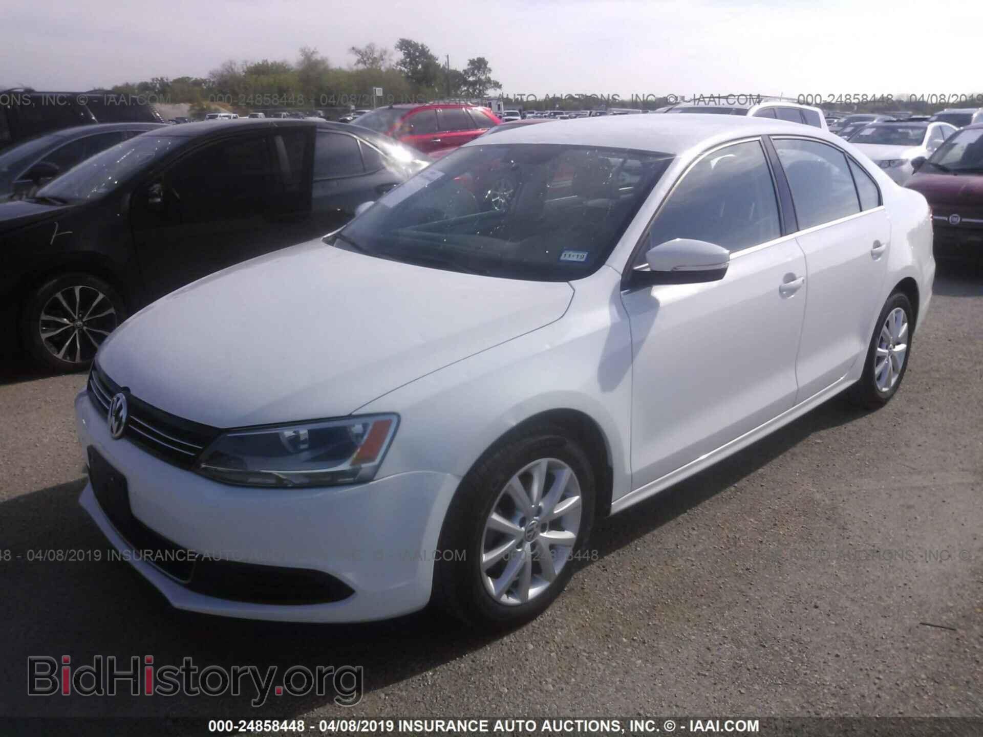 2014 VOLKSWAGEN JETTA - VIN: 3VWD17AJ2EM406510 - Photo 2