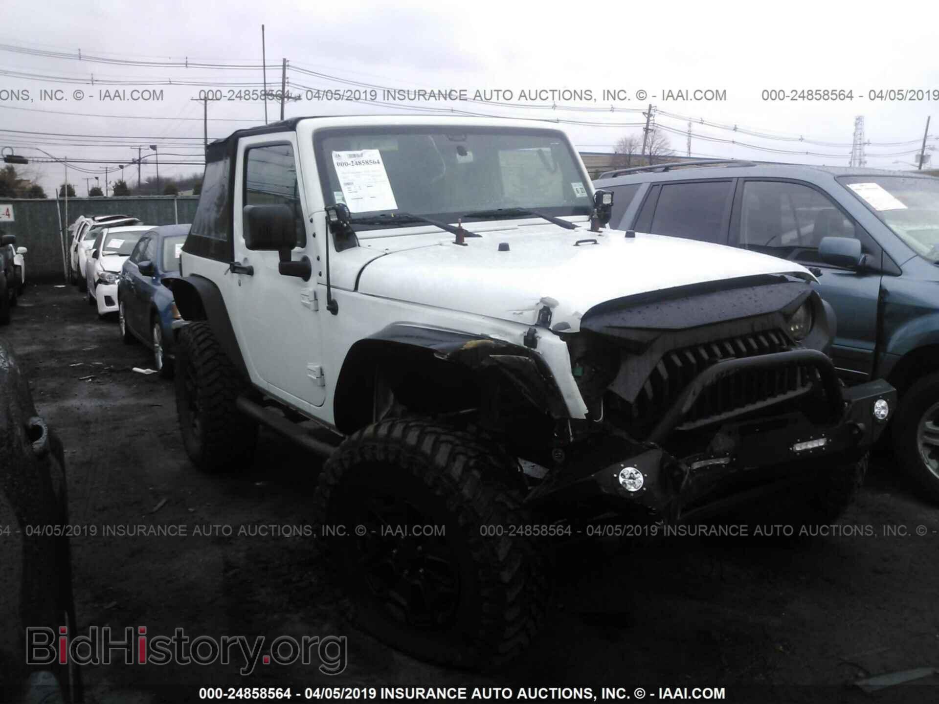 Фотография 1C4AJWAG0GL264165 - JEEP WRANGLER 2016