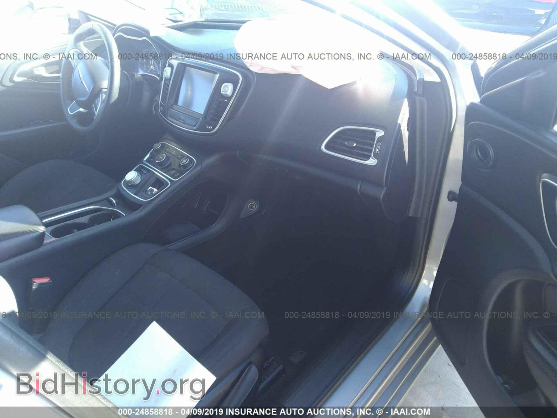 2016 CHRYSLER 200 - VIN: 1C3CCCAB3GN112525 - Photo 5