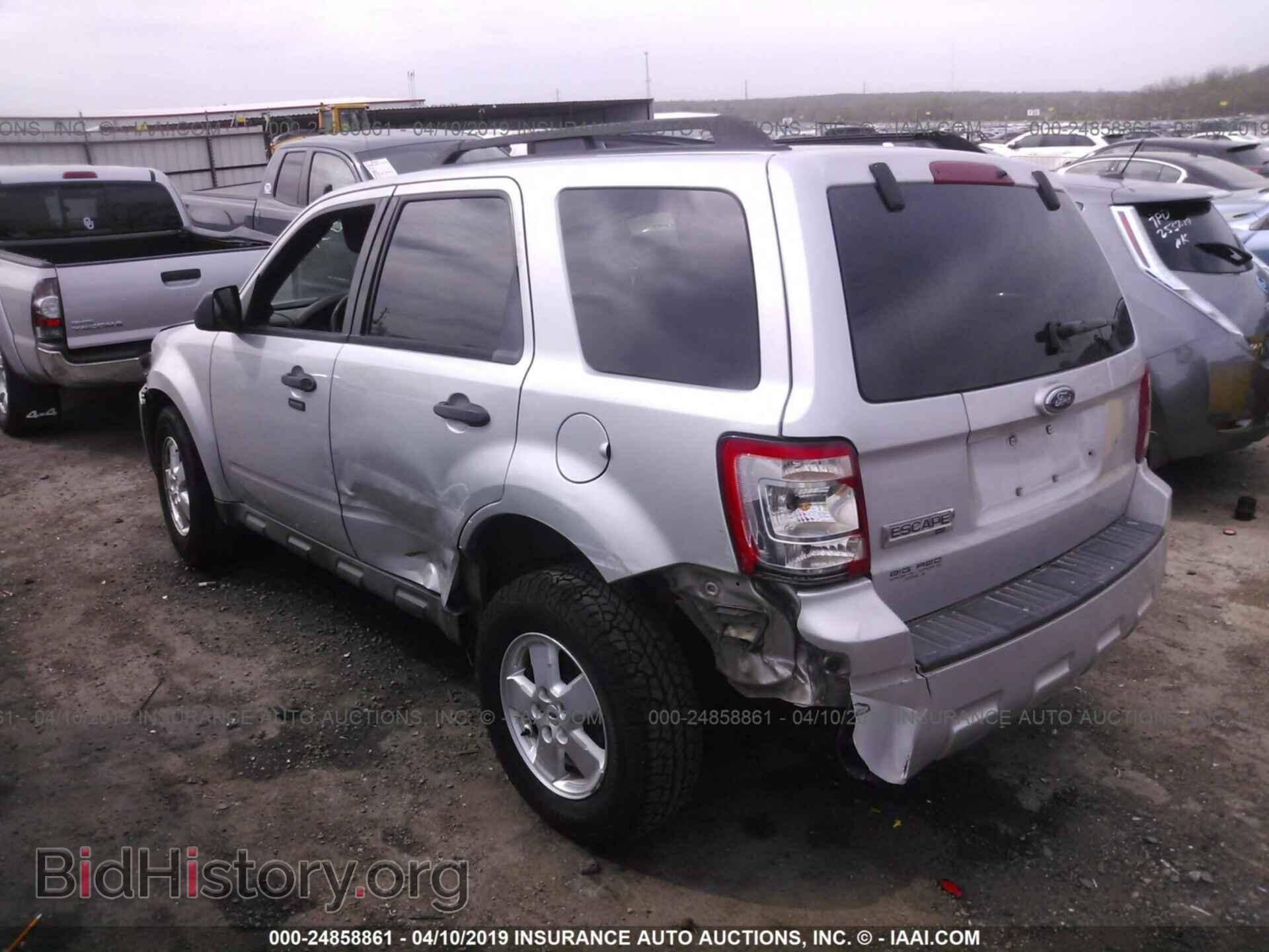 2009 FORD ESCAPE - VIN: 1FMCU03729KA56352 - Фото 3