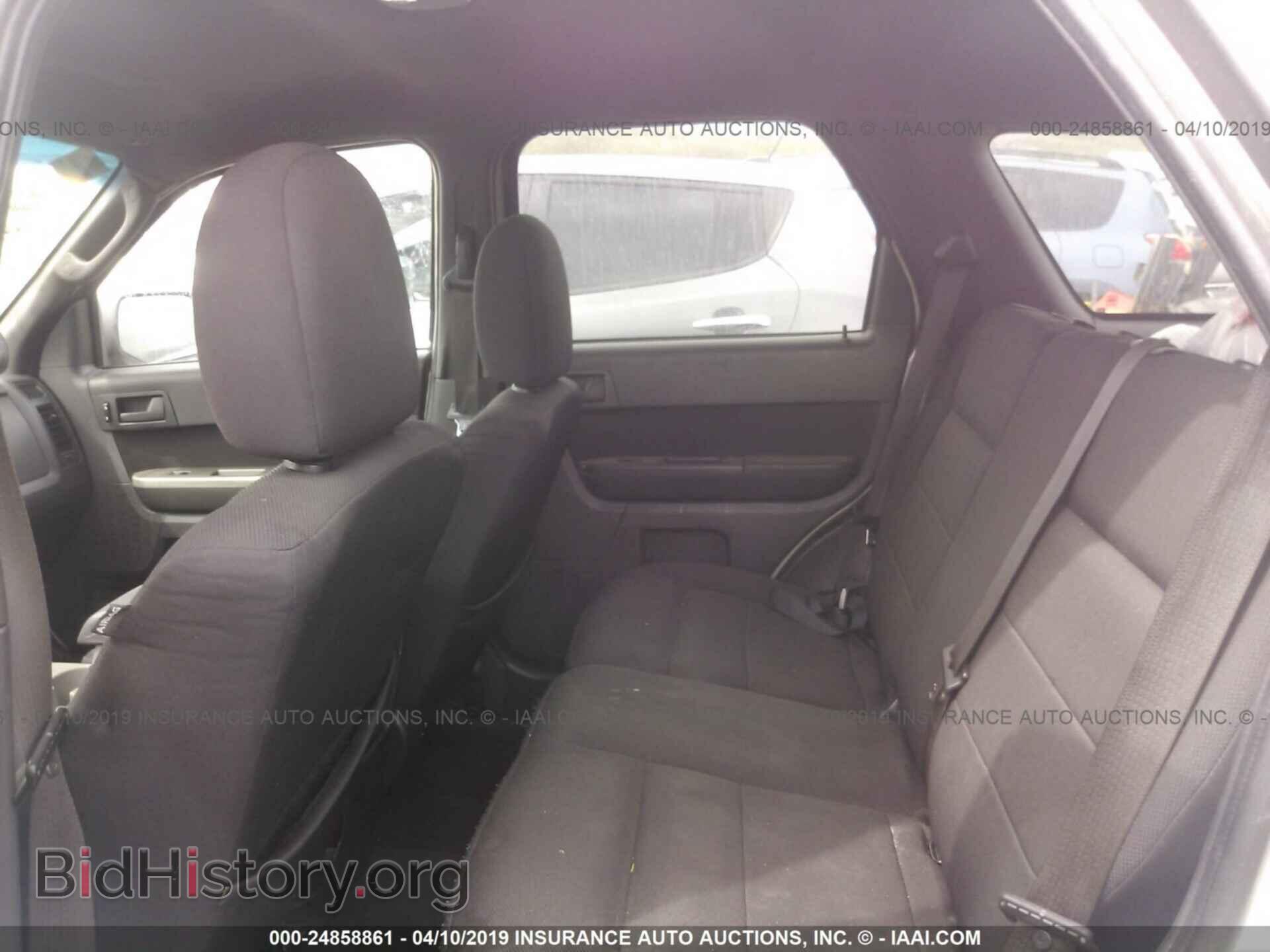 2009 FORD ESCAPE - VIN: 1FMCU03729KA56352 - Фото 8