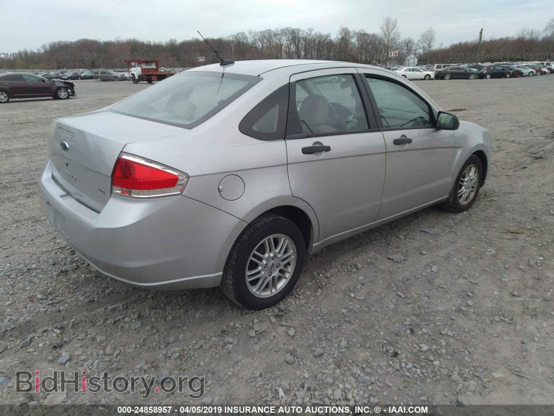 2009 FORD FOCUS - VIN: 1FAHP35N89W133609 - Фото 4