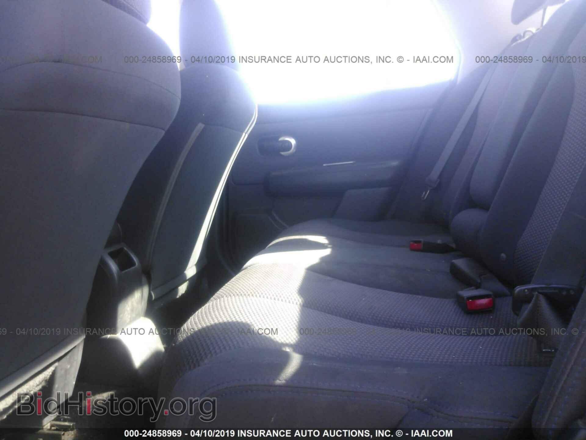 2007 NISSAN VERSA - VIN: 3N1BC11E37L416480 - Фото 8