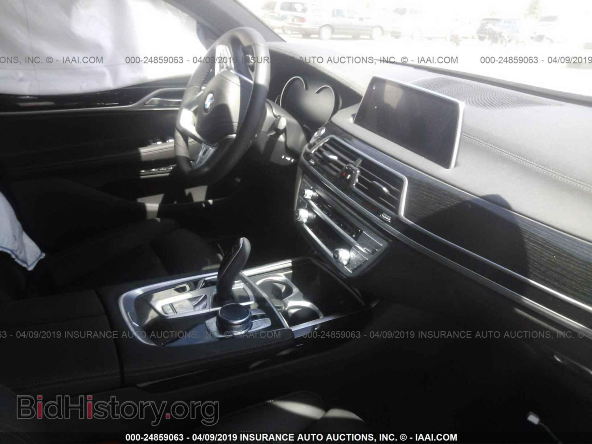 2019 BMW 740 - VIN: WBA7E2C54KB218160 - Фото 5