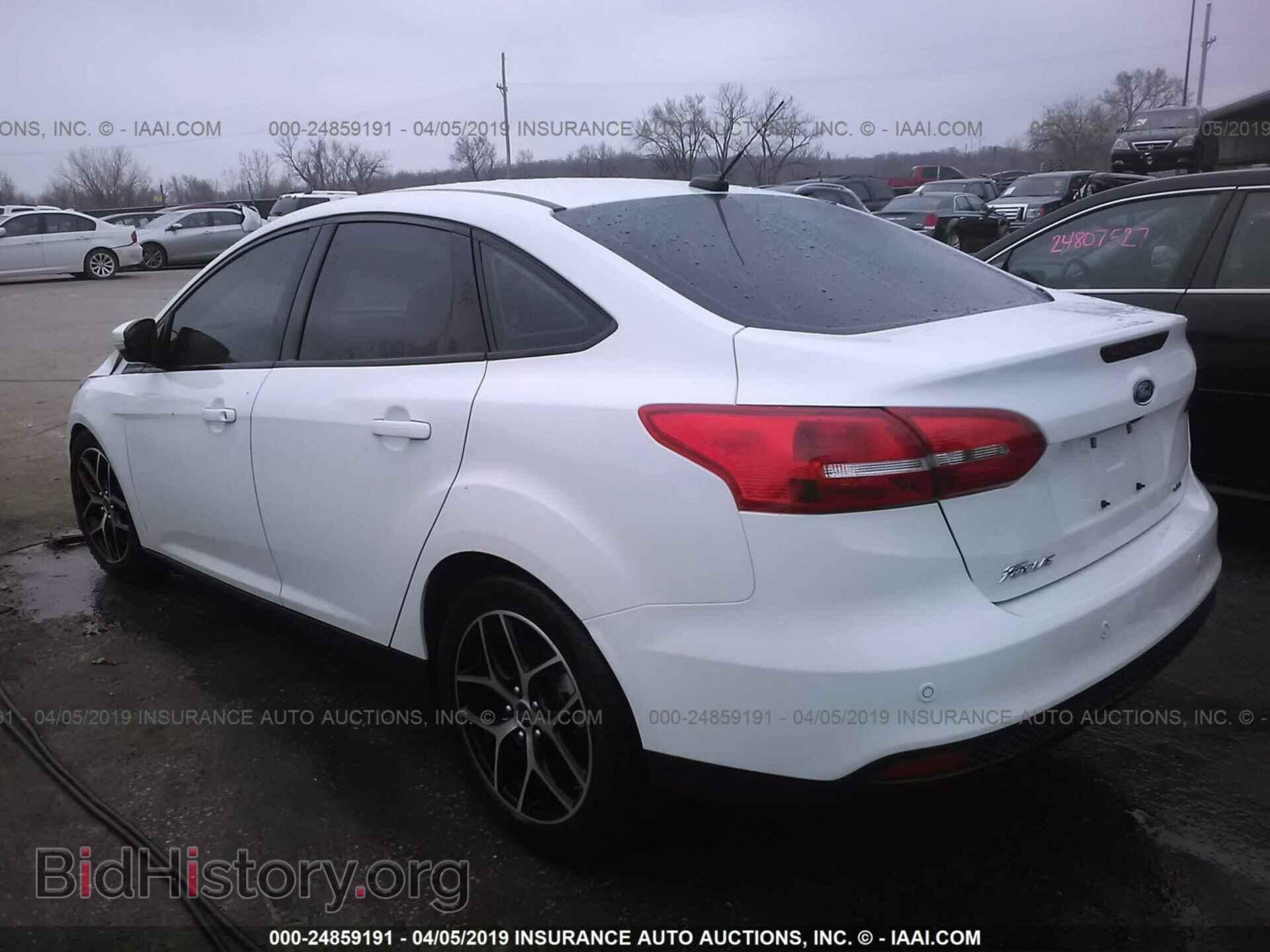 2017 FORD FOCUS - VIN: 1FADP3H27HL324664 - Фото 3
