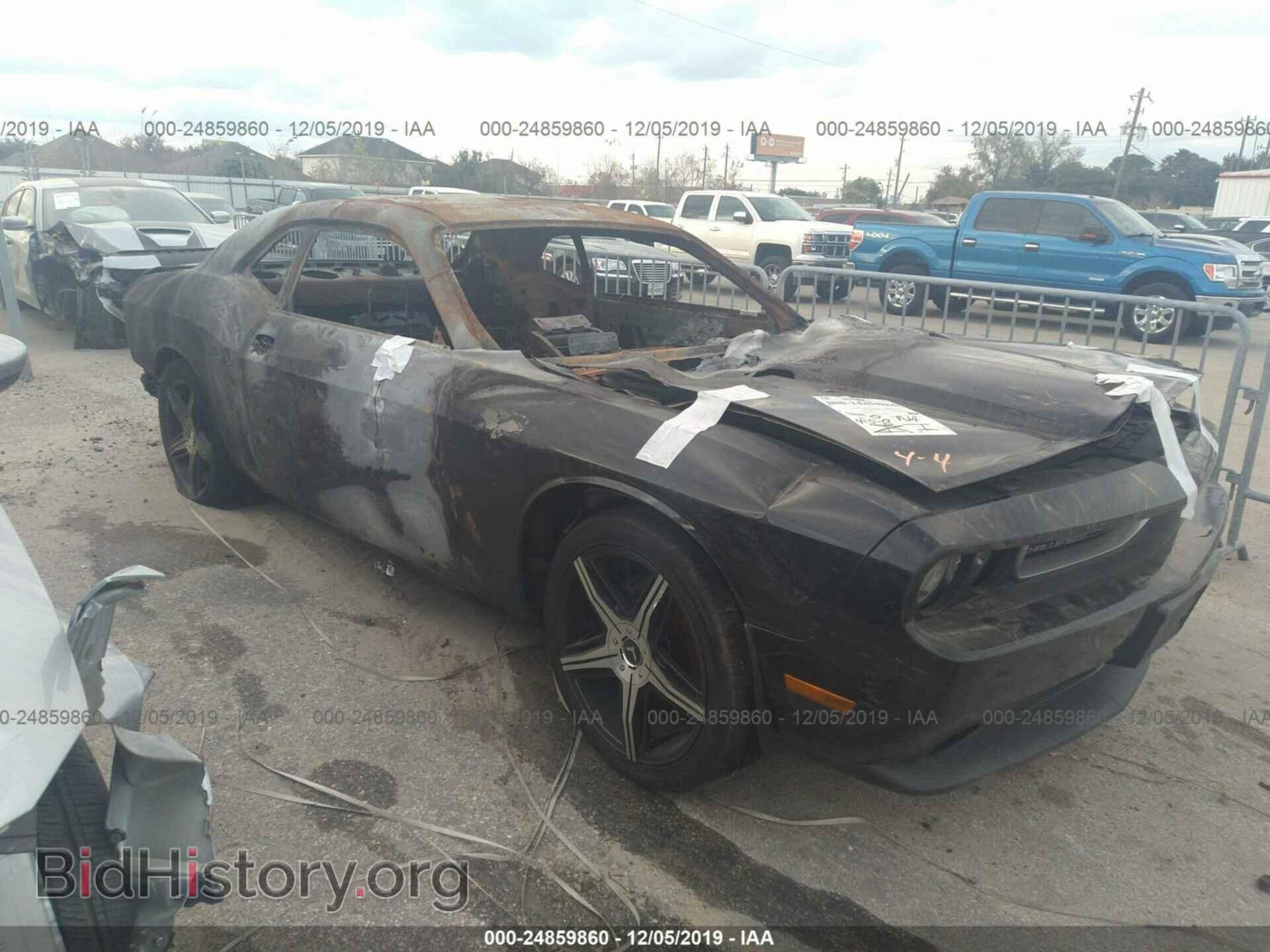 Photo 2C3CDYAG8DH508816 - DODGE CHALLENGER 2013