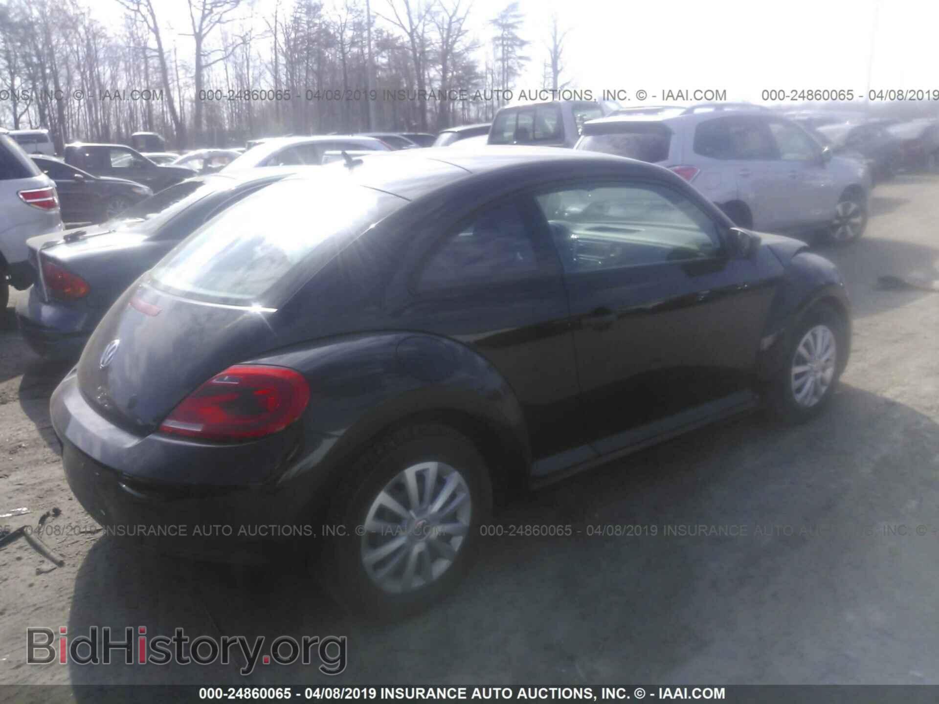 2012 VOLKSWAGEN BEETLE - VIN: 3VWFP7AT5CM641201 - Фото 4