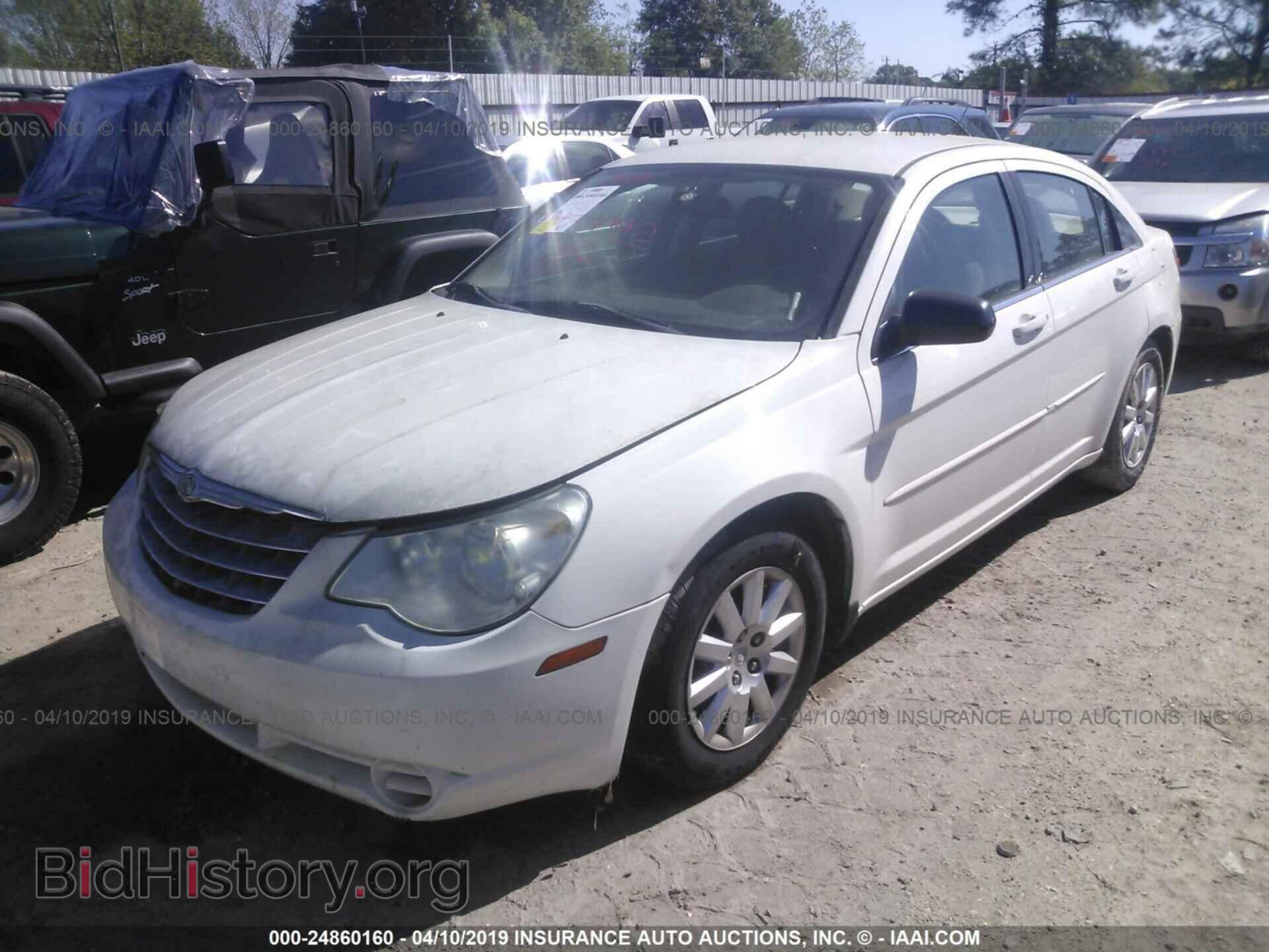 2009 CHRYSLER SEBRING - VIN: 1C3LC46B29N536876 - Фото 2