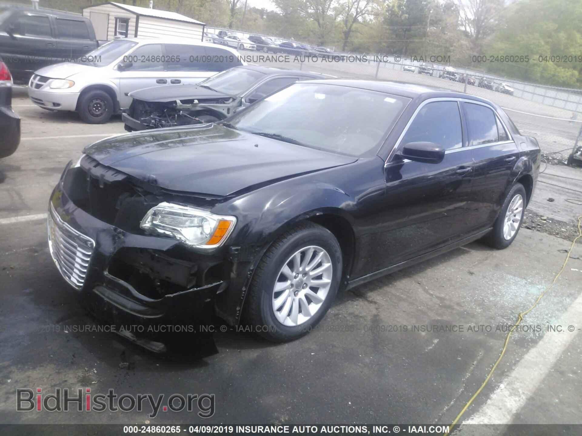 2012 CHRYSLER 300 - VIN: 2C3CCAAG8CH188812 - Photo 2