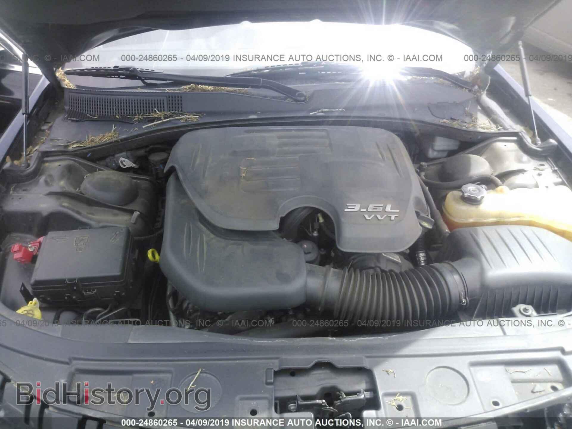 2012 CHRYSLER 300 - VIN: 2C3CCAAG8CH188812 - Photo 10