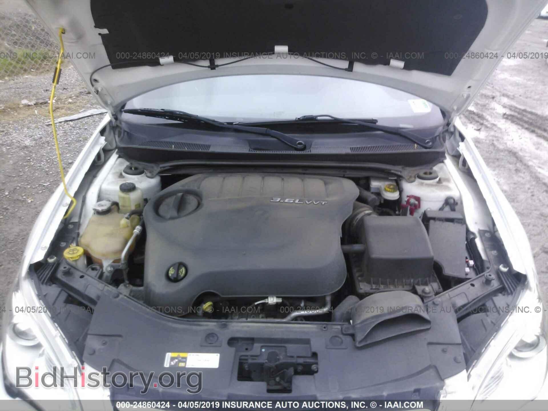 2013 CHRYSLER 200 - VIN: 1C3CCBAGXDN736436 - Фото 10