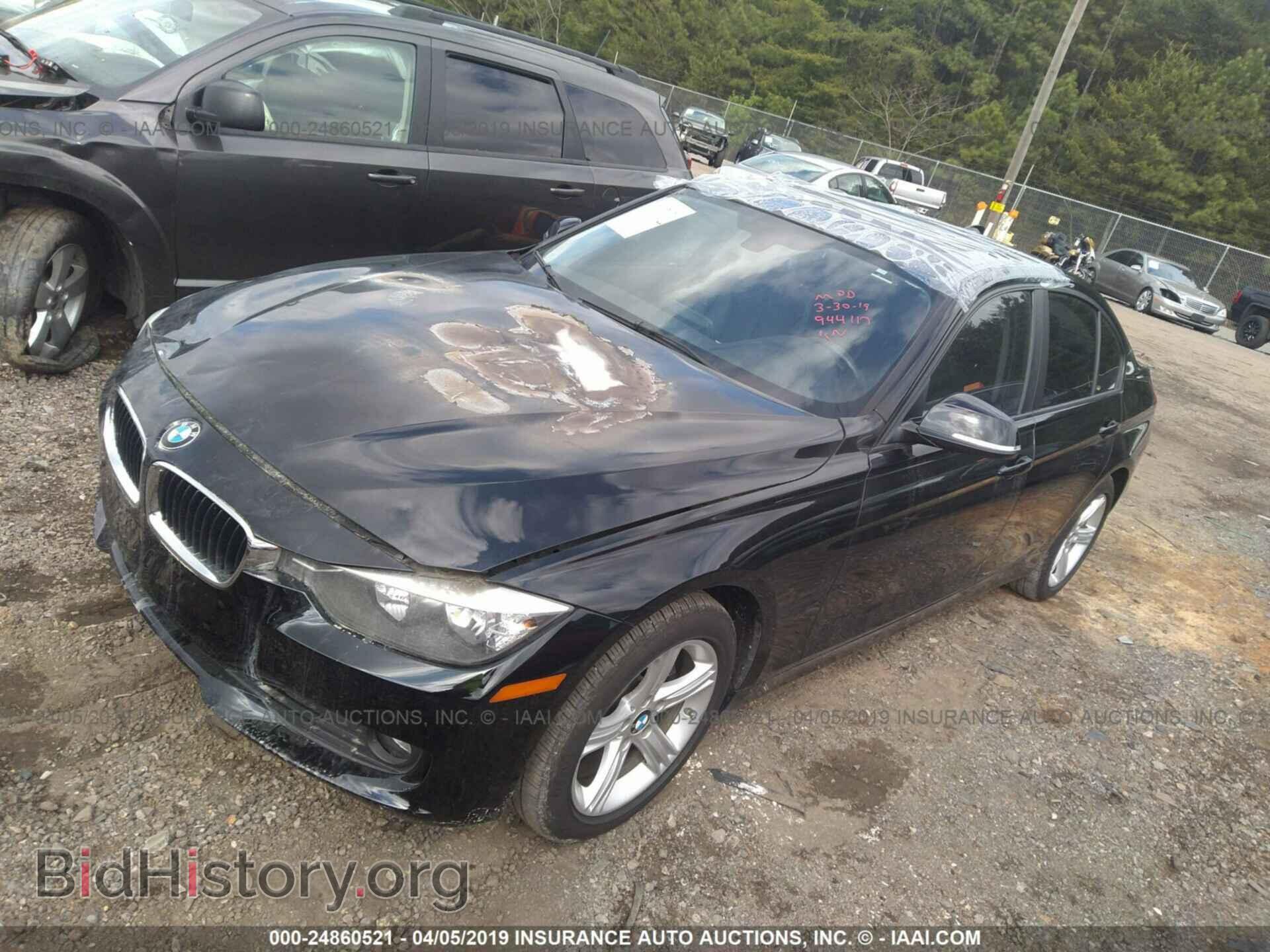 2012 BMW 328 - VIN: WBA3A5C56CF342663 - Фото 2