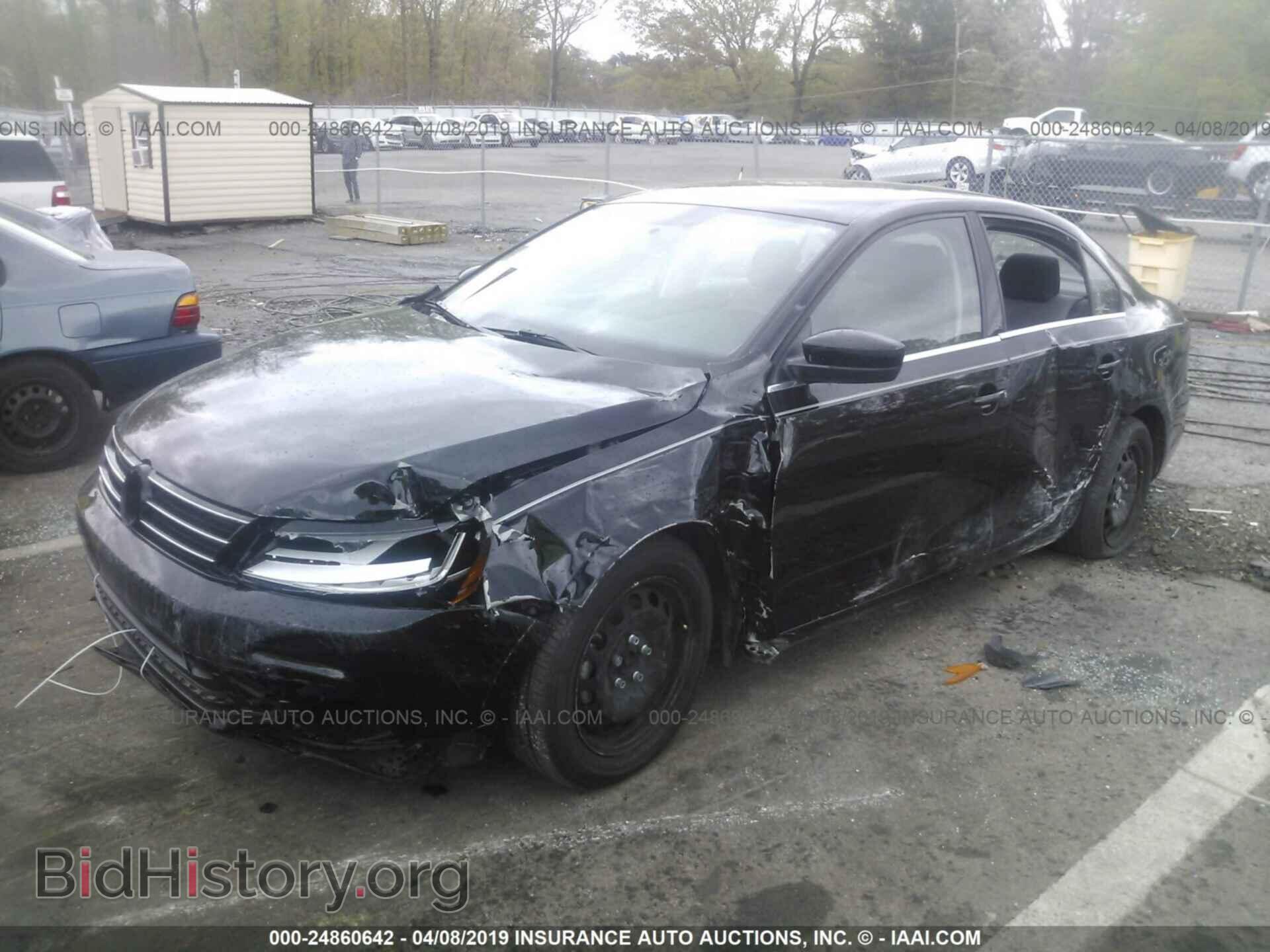 2017 VOLKSWAGEN JETTA - VIN: 3VW2B7AJ2HM214612 - Photo 2