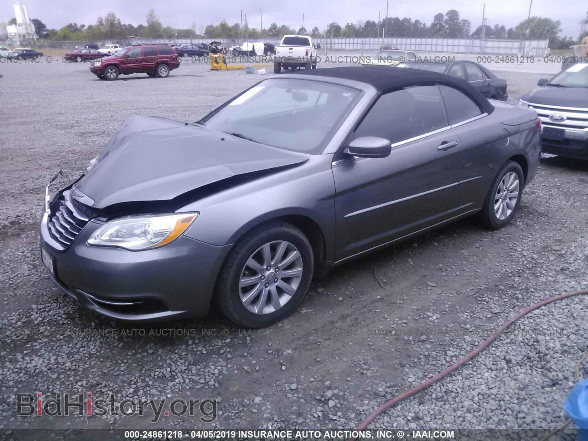 2012 CHRYSLER 200 - VIN: 1C3BCBEG5CN261542 - Фото 2