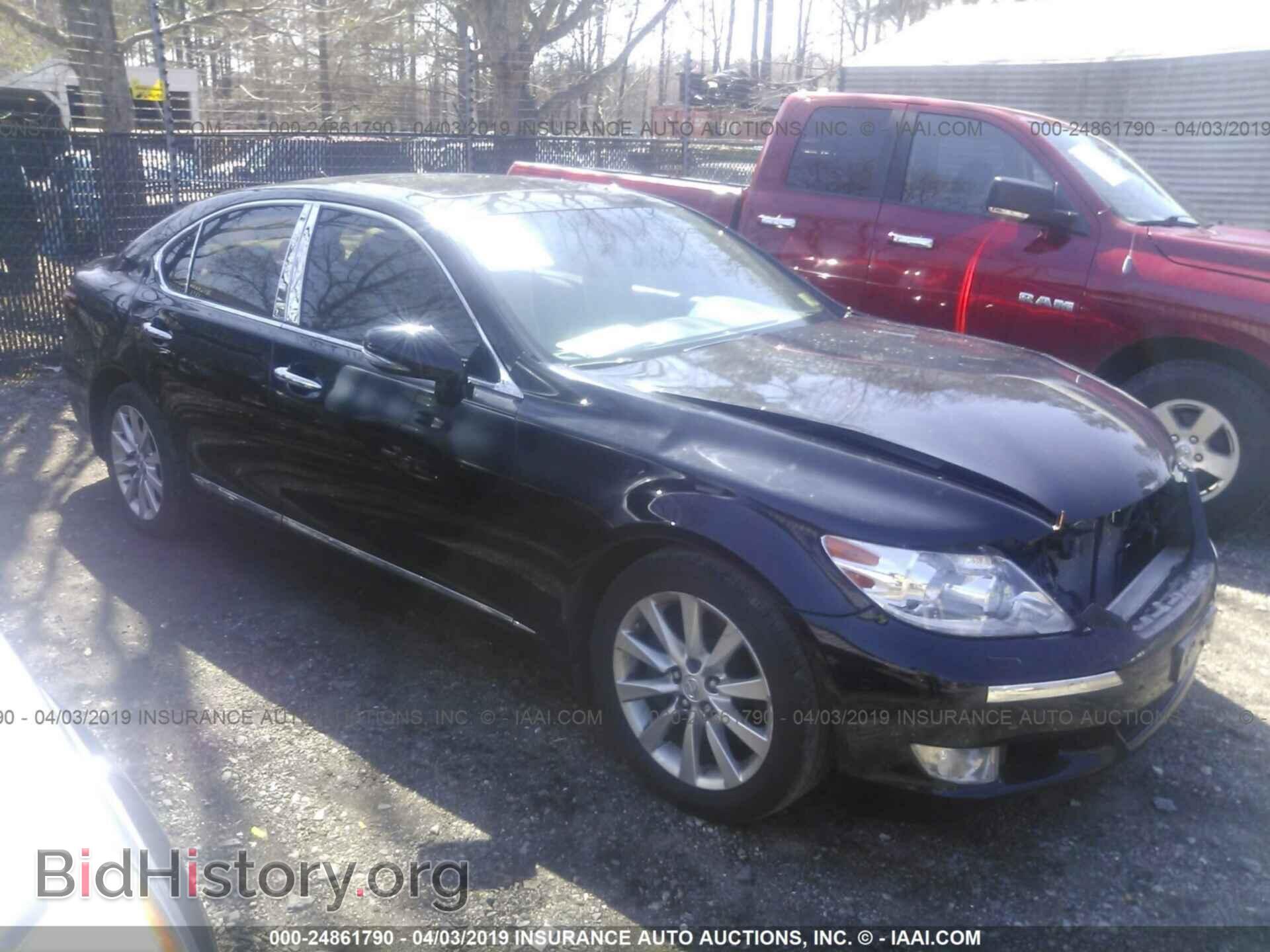 Photo JTHCL5EF0B5011521 - LEXUS LS 2011