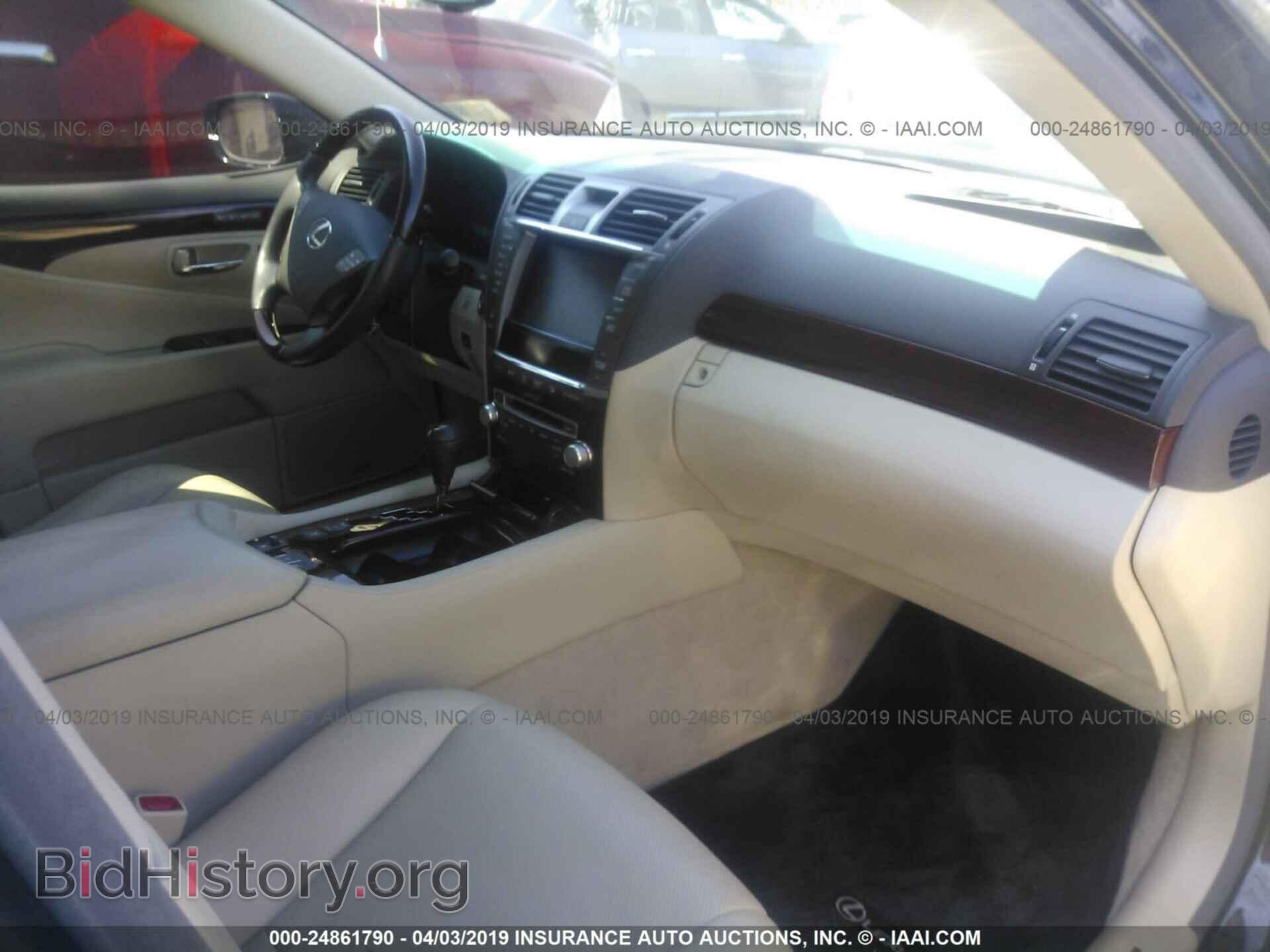 2011 LEXUS LS - VIN: JTHCL5EF0B5011521 - Photo 5