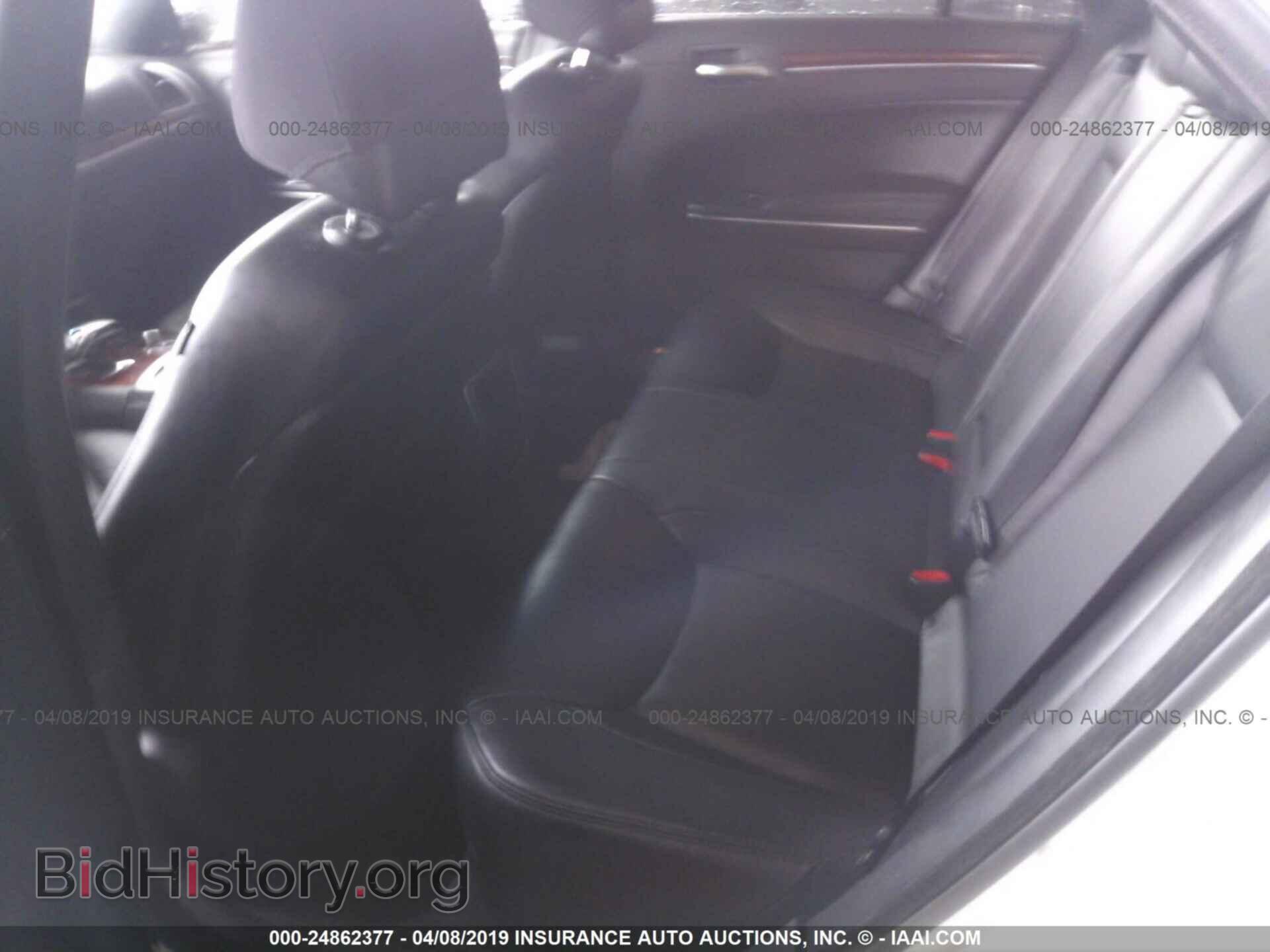2012 CHRYSLER 300 - VIN: 2C3CCACG7CH192492 - Фото 8