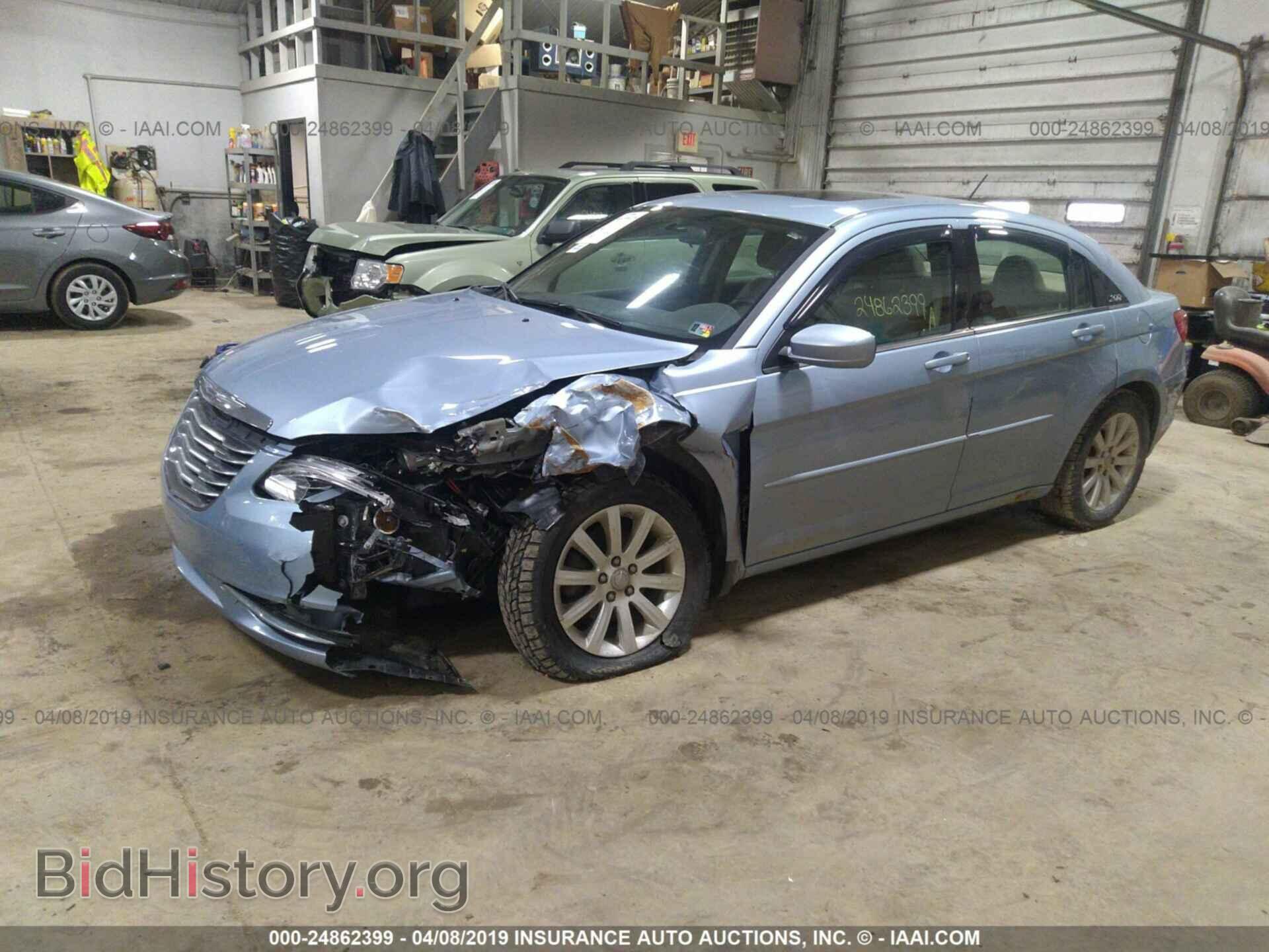 2012 CHRYSLER 200 - VIN: 1C3CCBBB5CN204822 - Photo 2
