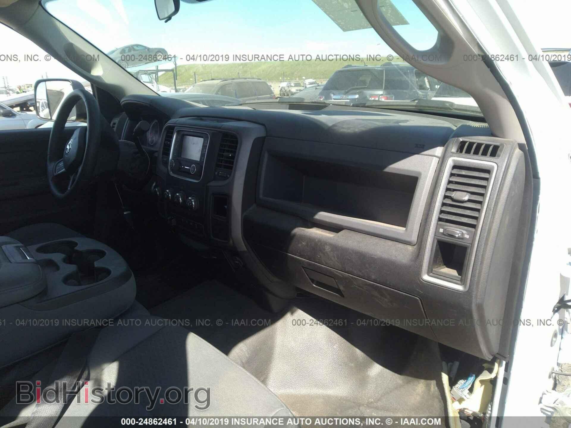 2017 RAM 2500 - VIN: 3C6UR5HL6HG789305 - Photo 5