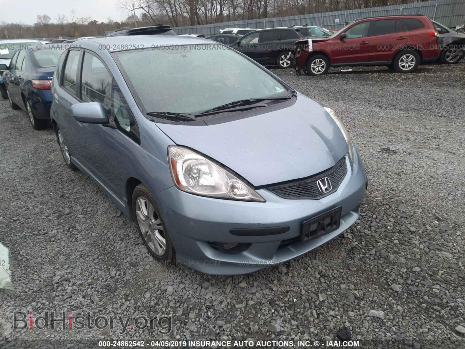 Фотография JHMGE8H52BC010950 - HONDA FIT 2011