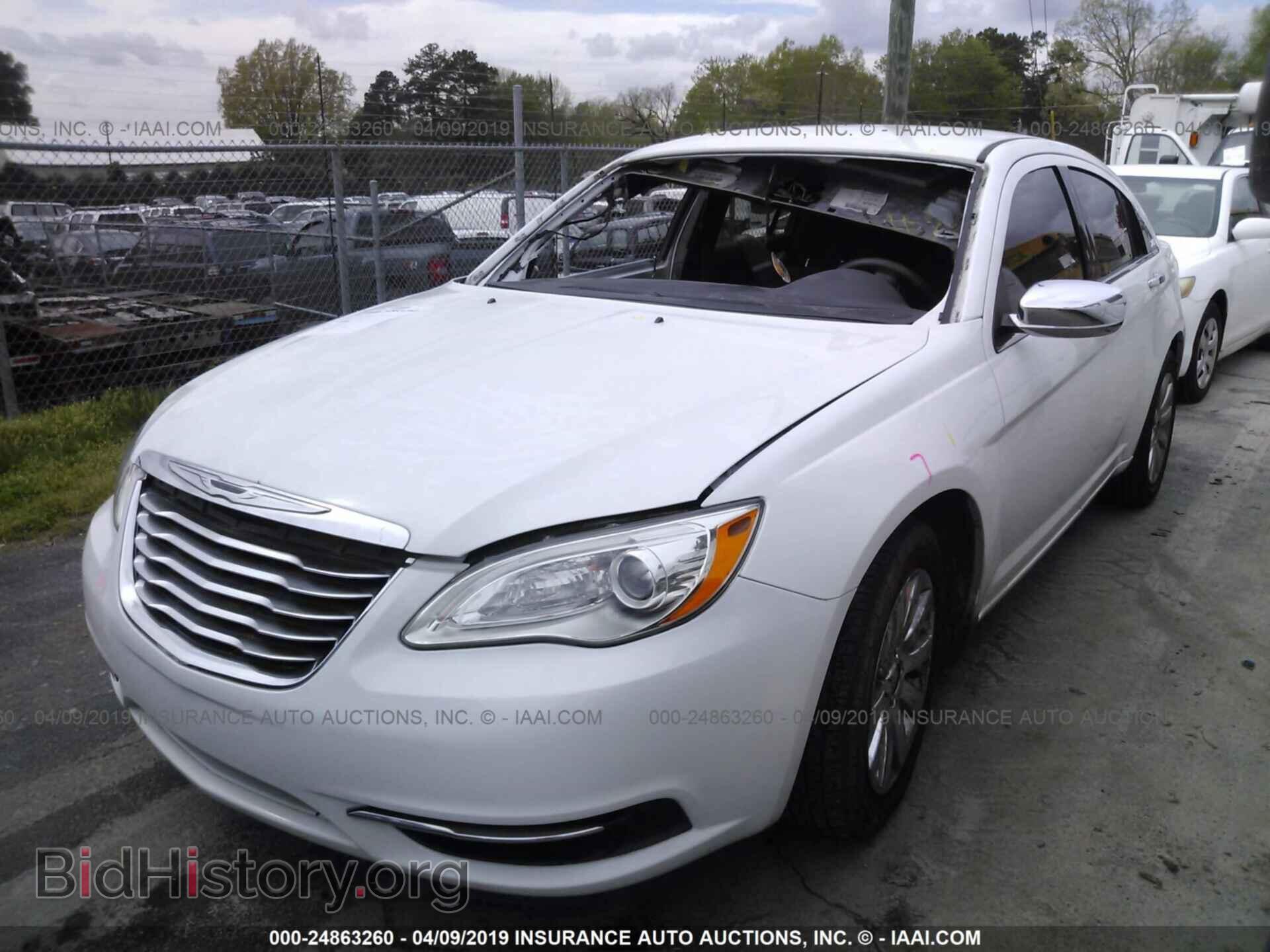 2013 CHRYSLER 200 - VIN: 1C3CCBBB9DN728671 - Фото 2