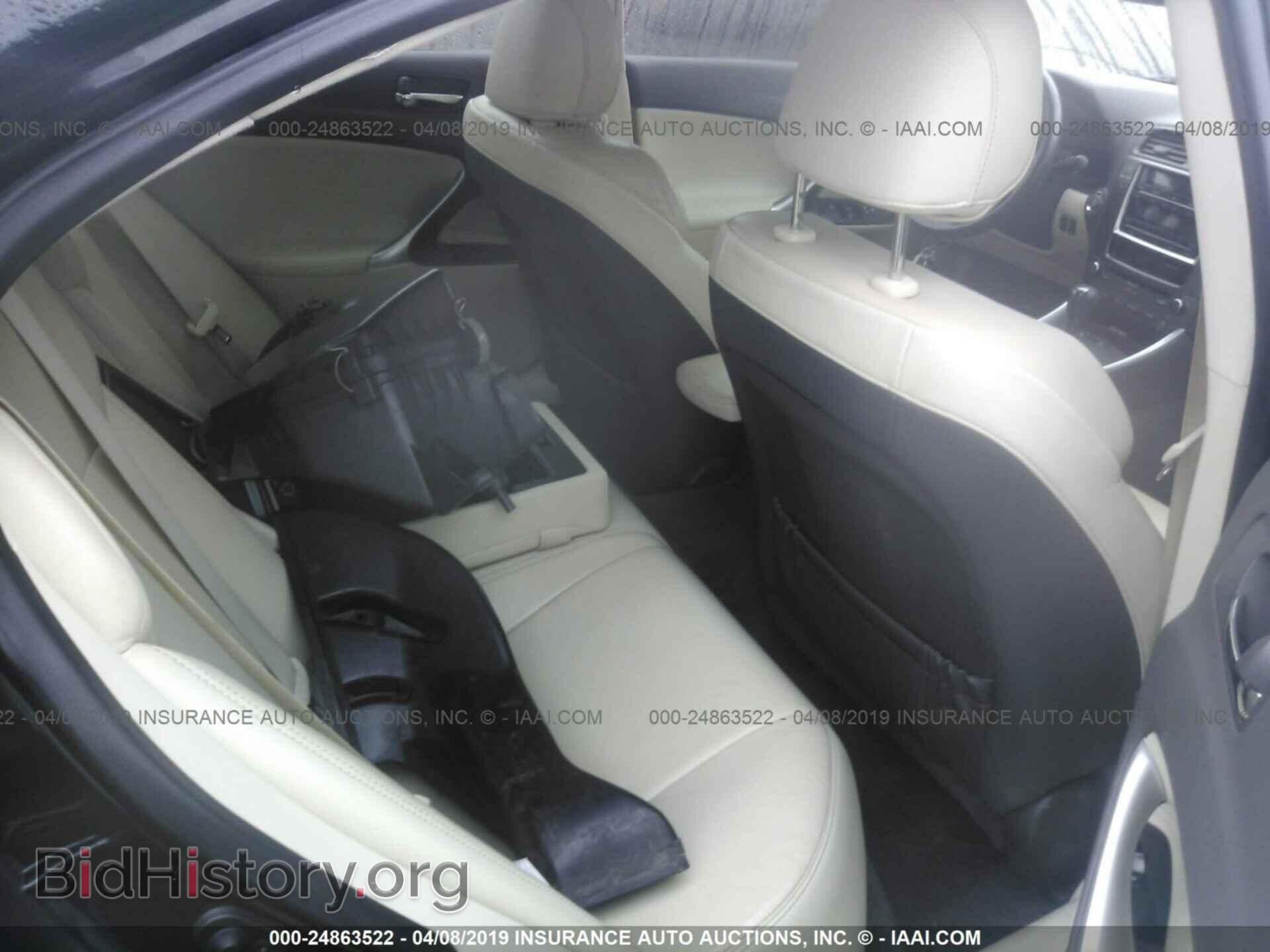 2011 LEXUS IS - VIN: JTHCF5C21B2035156 - Фото 8