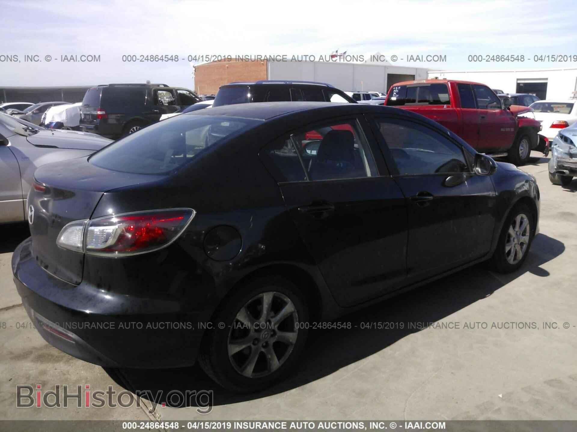 2011 MAZDA 3 - VIN: JM1BL1VF7B1444962 - Photo 4