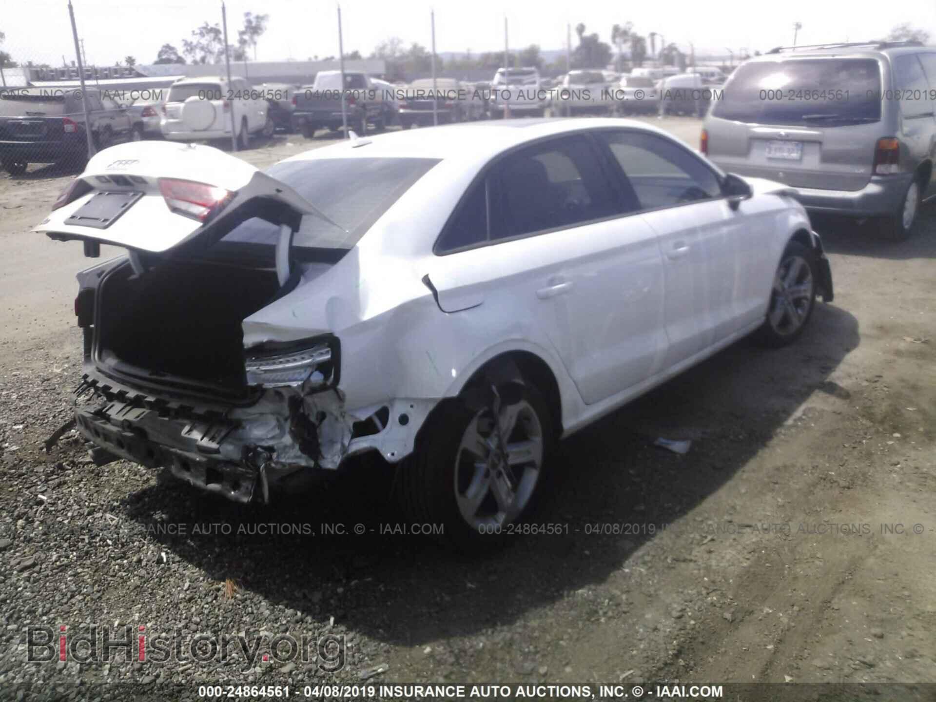 2017 AUDI A3 - VIN: WAUAUGFFXH1029862 - Фото 4