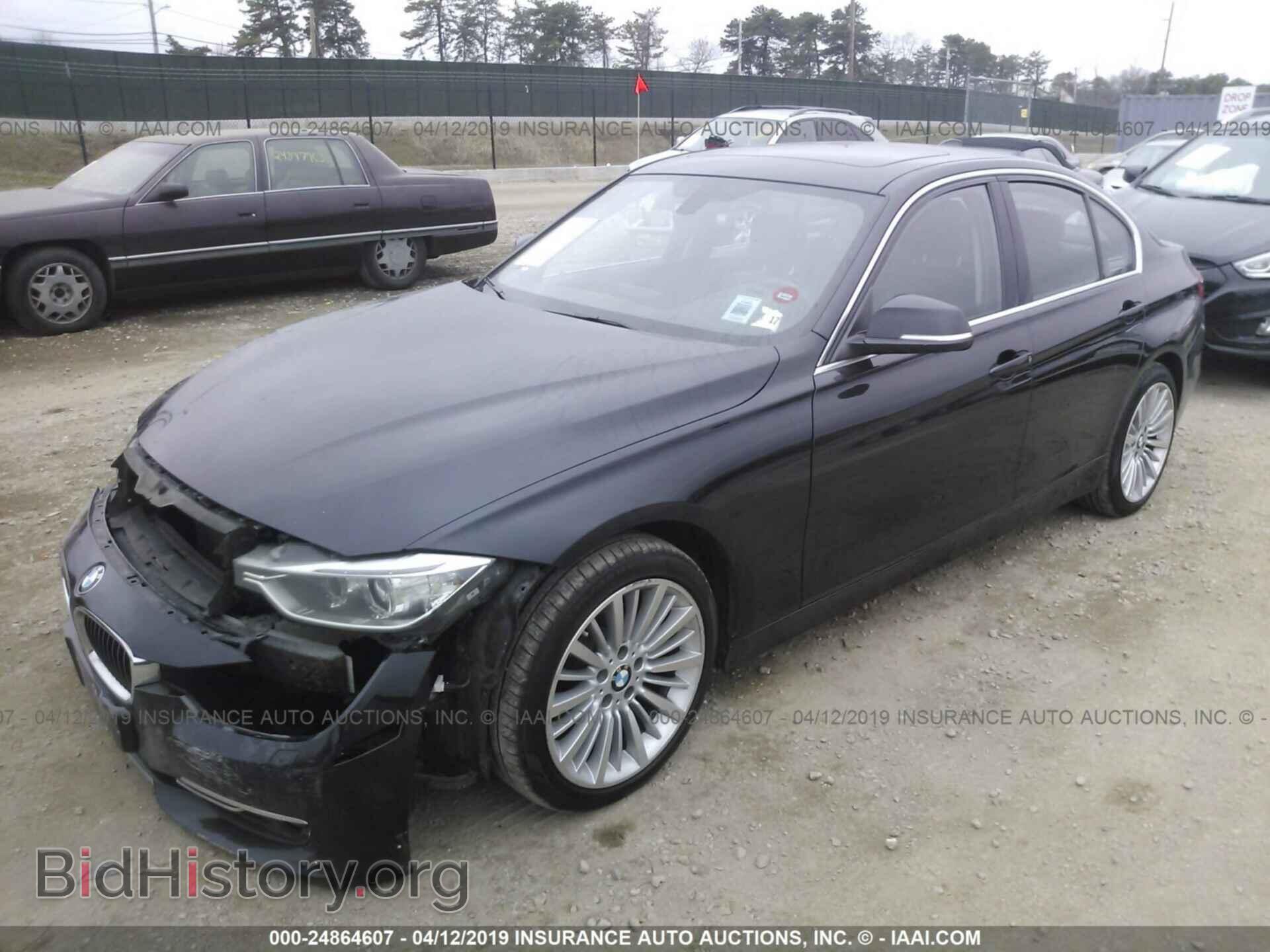 2012 BMW 328 - VIN: WBA3A5C50CF257172 - Фото 2