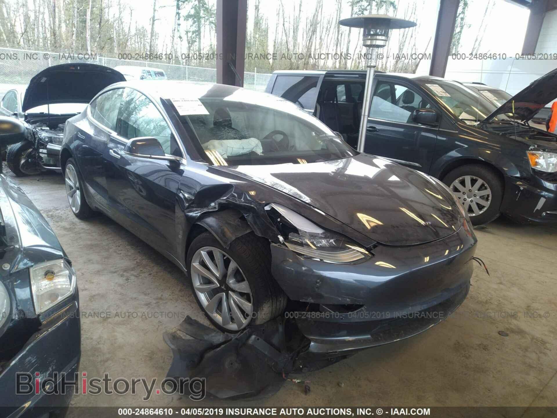 Фотография 5YJ3E1EB8JF132828 - TESLA MODEL 3 2018