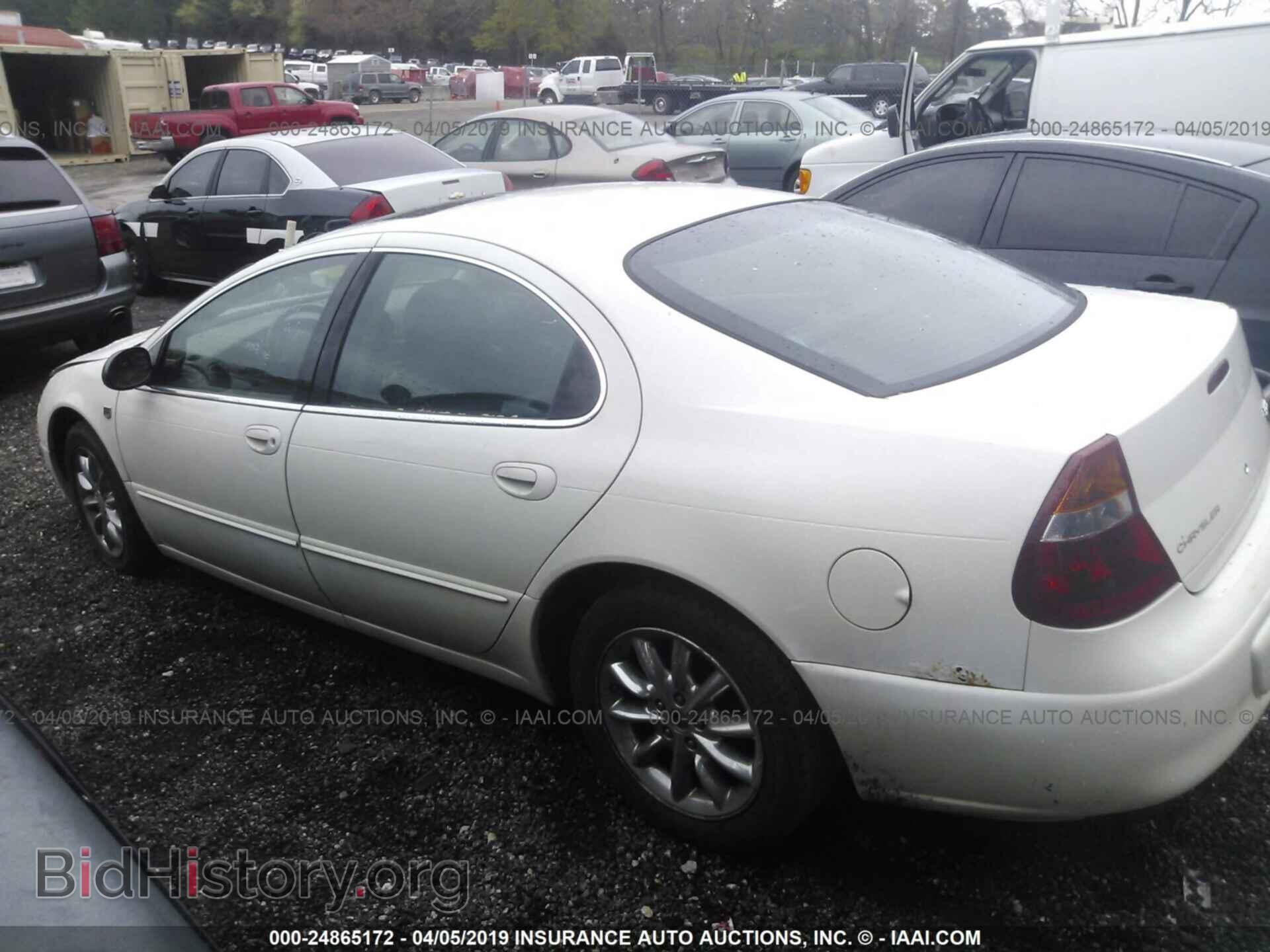 2004 CHRYSLER 300M - VIN: 2C3HE66G64H637573 - Photo 3