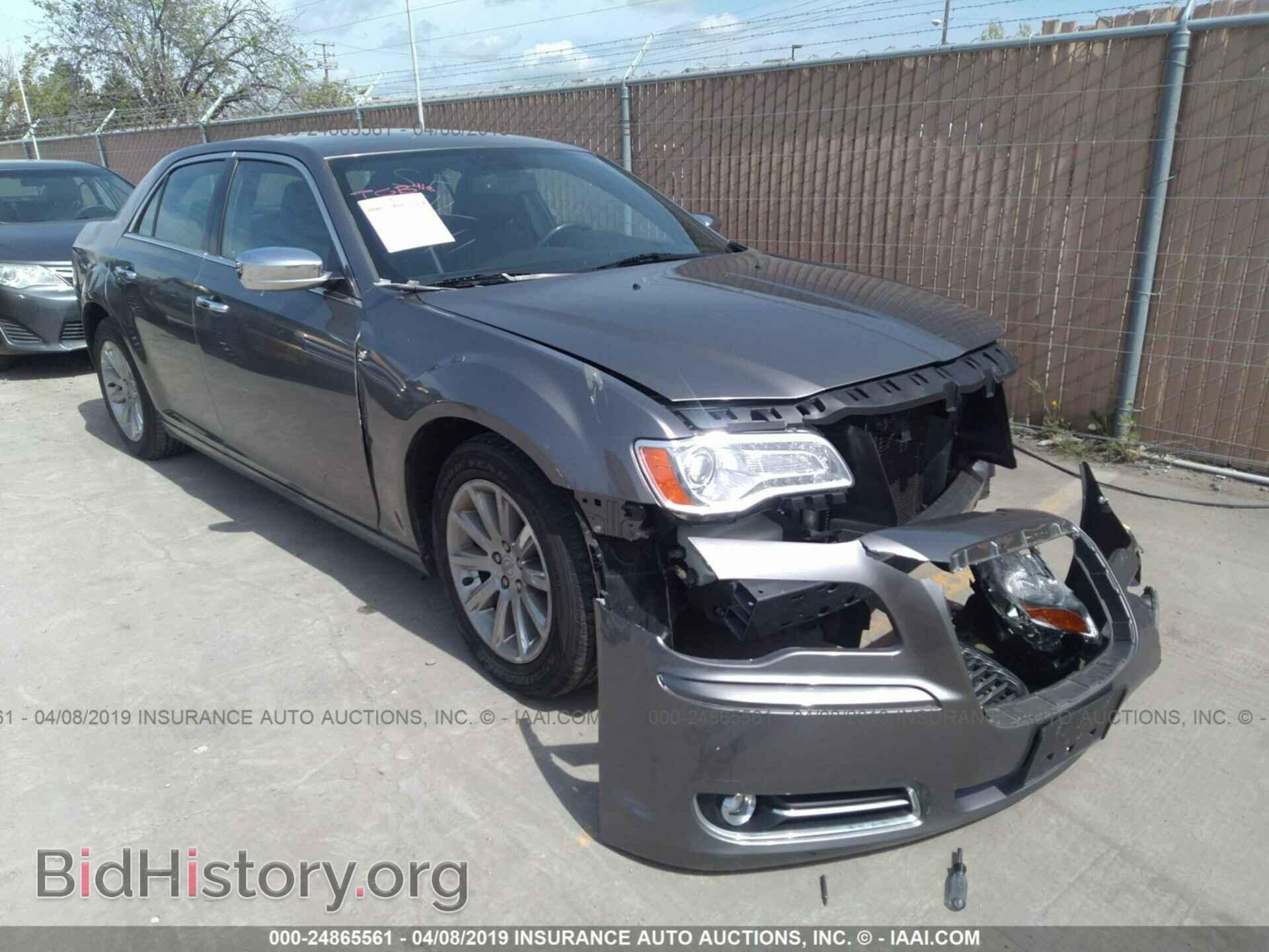 Фотография 2C3CCACG7CH253985 - CHRYSLER 300 2012