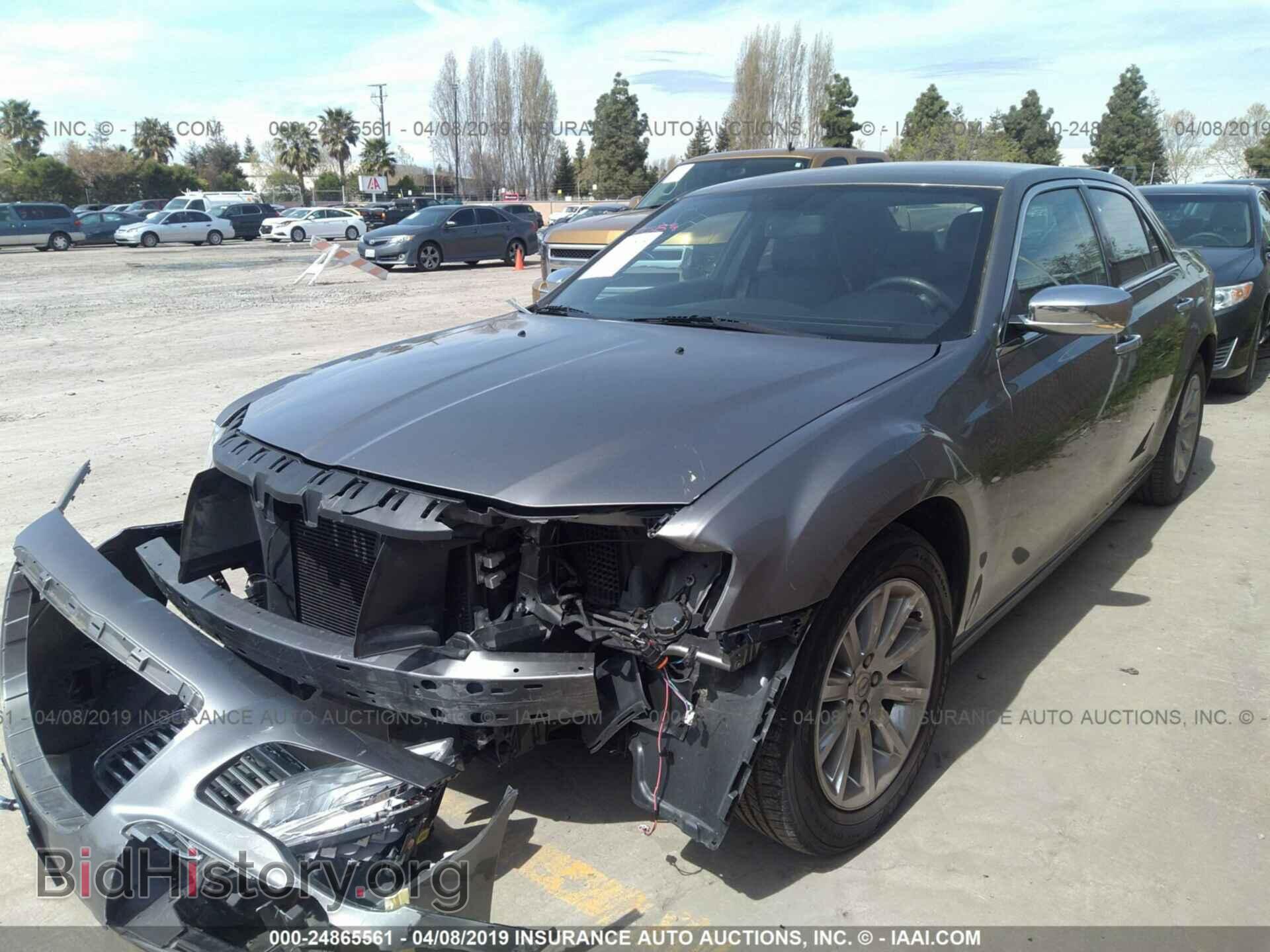 2012 CHRYSLER 300 - VIN: 2C3CCACG7CH253985 - Фото 2