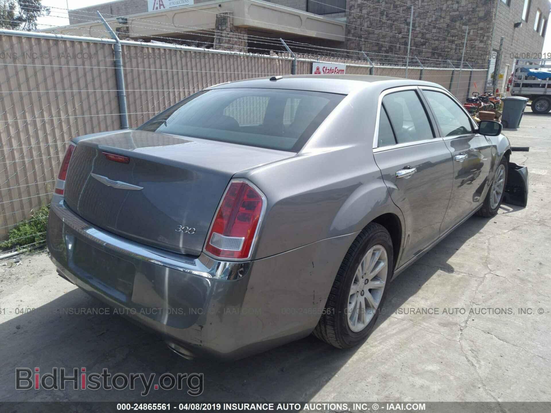 2012 CHRYSLER 300 - VIN: 2C3CCACG7CH253985 - Фото 4