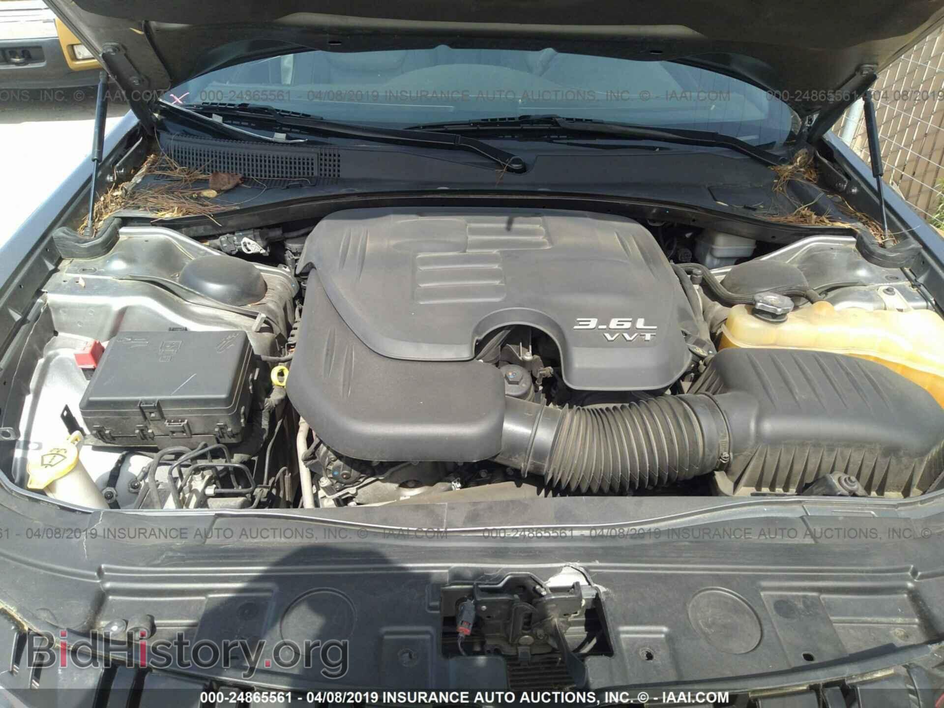 2012 CHRYSLER 300 - VIN: 2C3CCACG7CH253985 - Фото 10