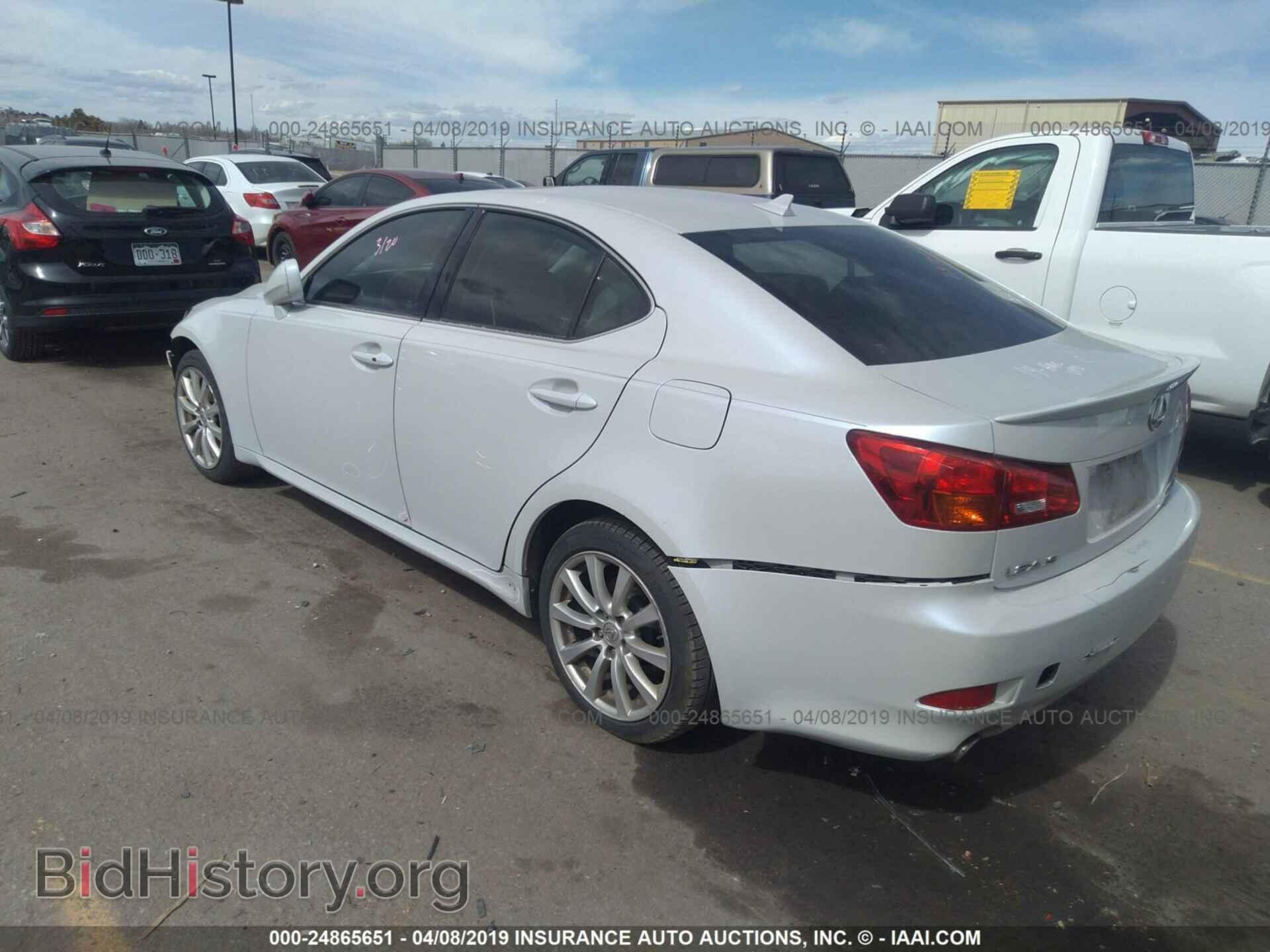 2008 LEXUS IS - VIN: JTHCK262585019331 - Photo 3