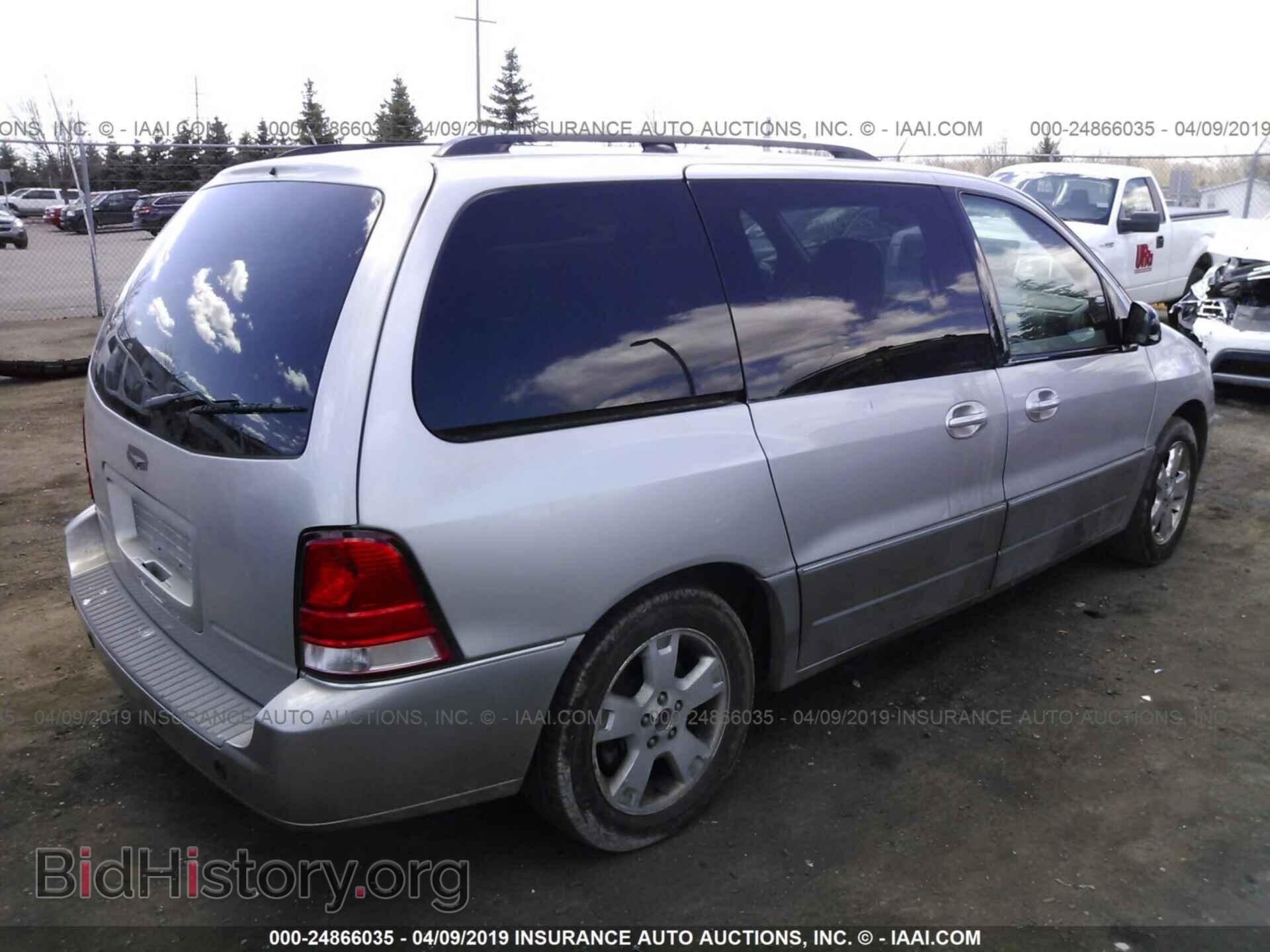 2005 FORD FREESTAR - VIN: 2FMDA58245BA01123 - Фото 4